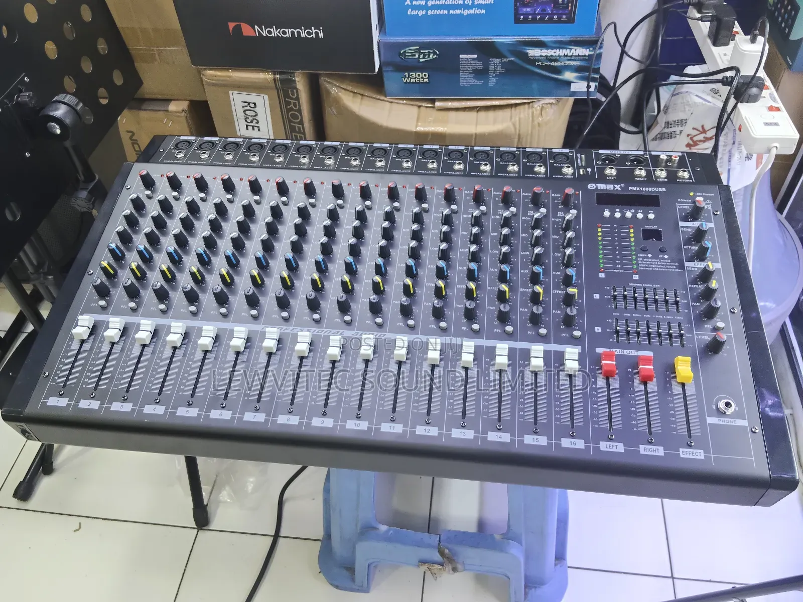 Professional Powered Mixer