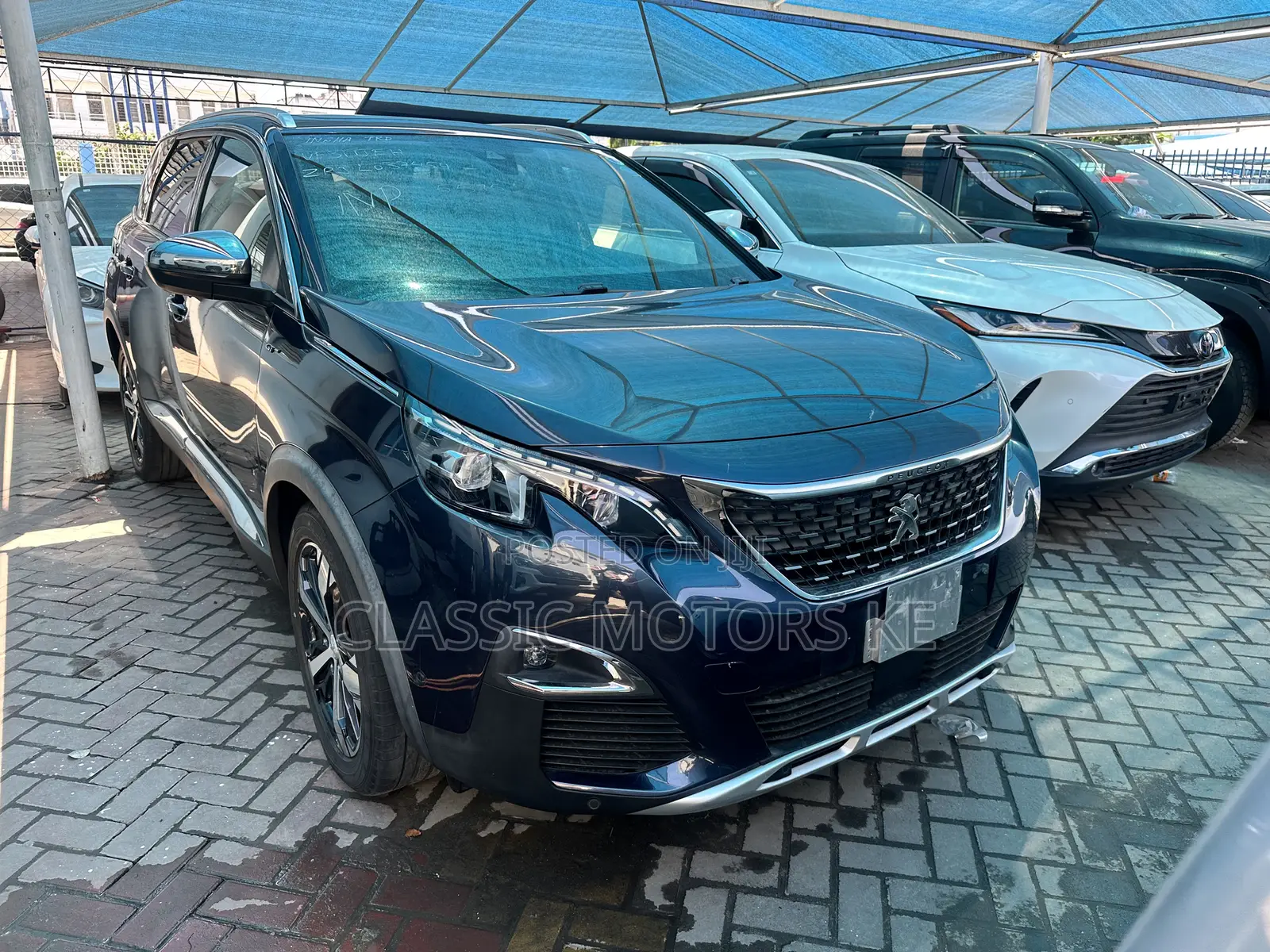 Peugeot 5008 2020 Black