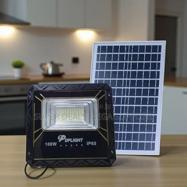 100w Outdoor Solar Flood Light Remote Control High Brightness Ip66