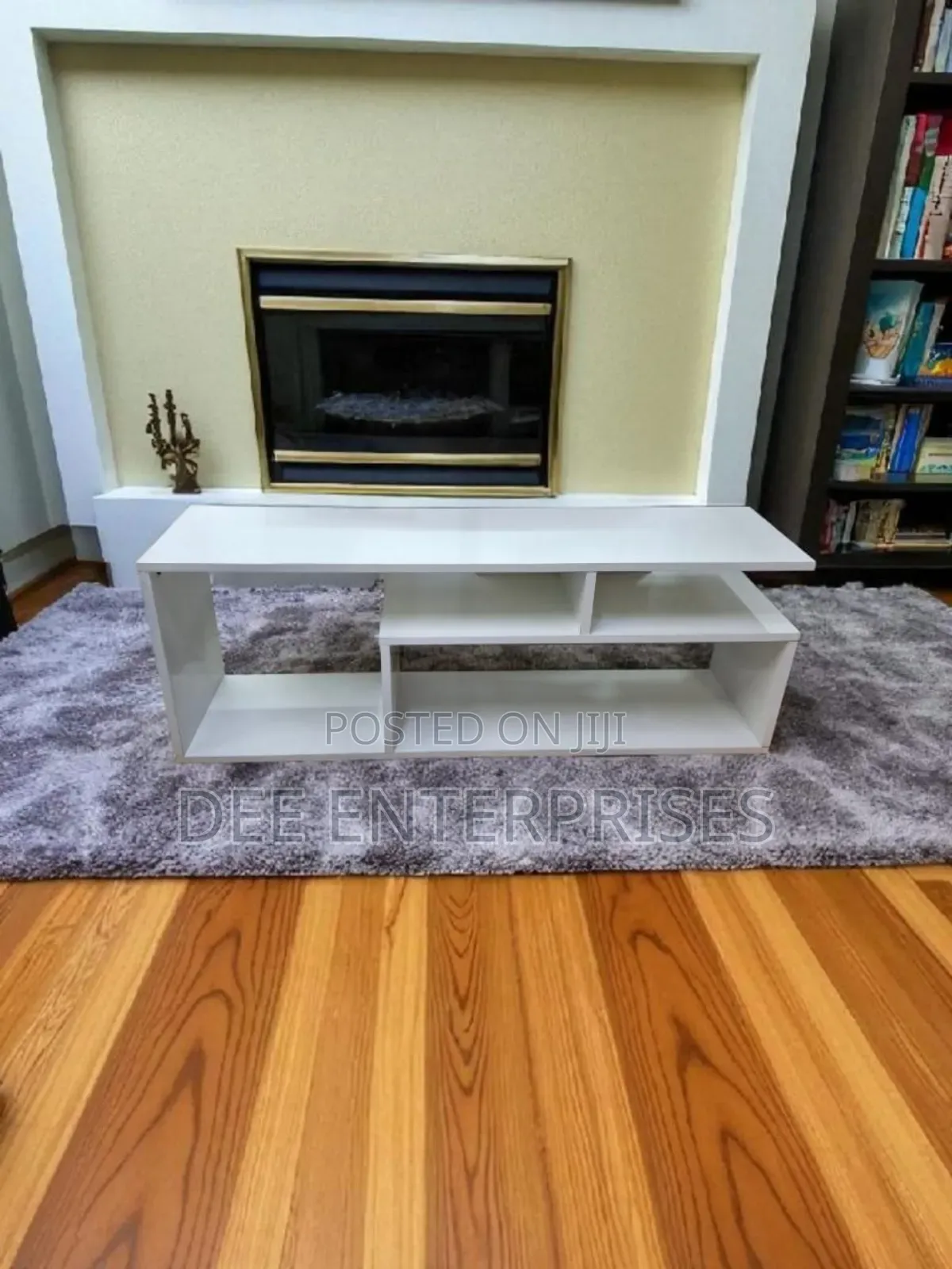 White Mexico Modern Tv Stand