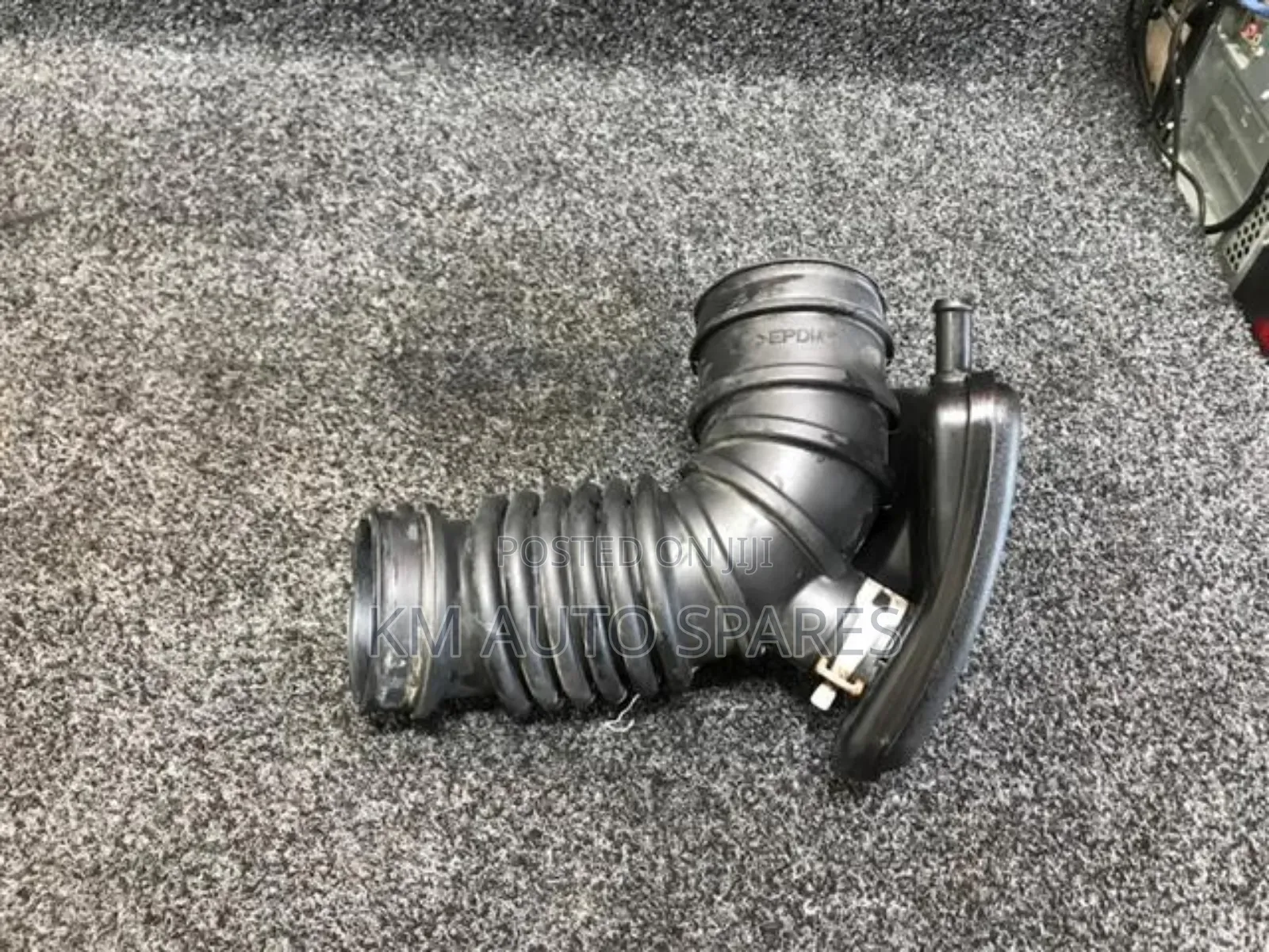 Mitsubishi Outlander Air Intake Pipe/Air Flow Tube.