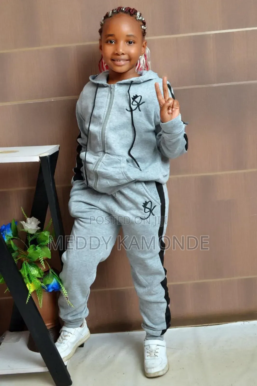 Unisex Kids Classy Tracksuit