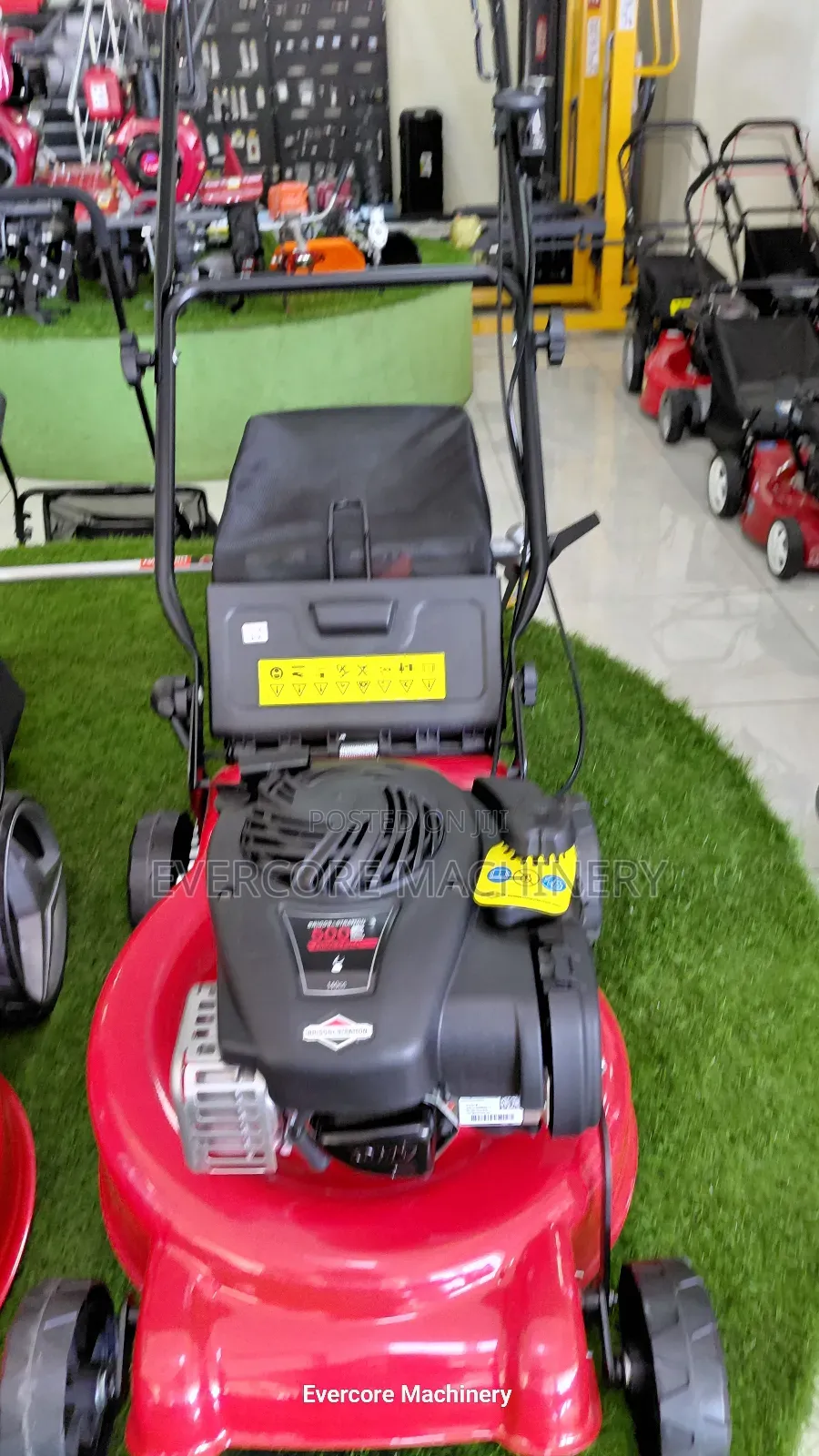 Briggs and Straton Heavy Duty Gasoline Lawn Mower Machine.