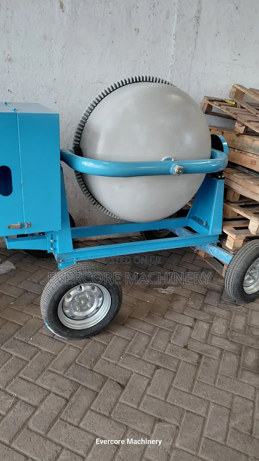 Aico Japan 500litres Concrete Mixer Machine With 10hp Engine.
