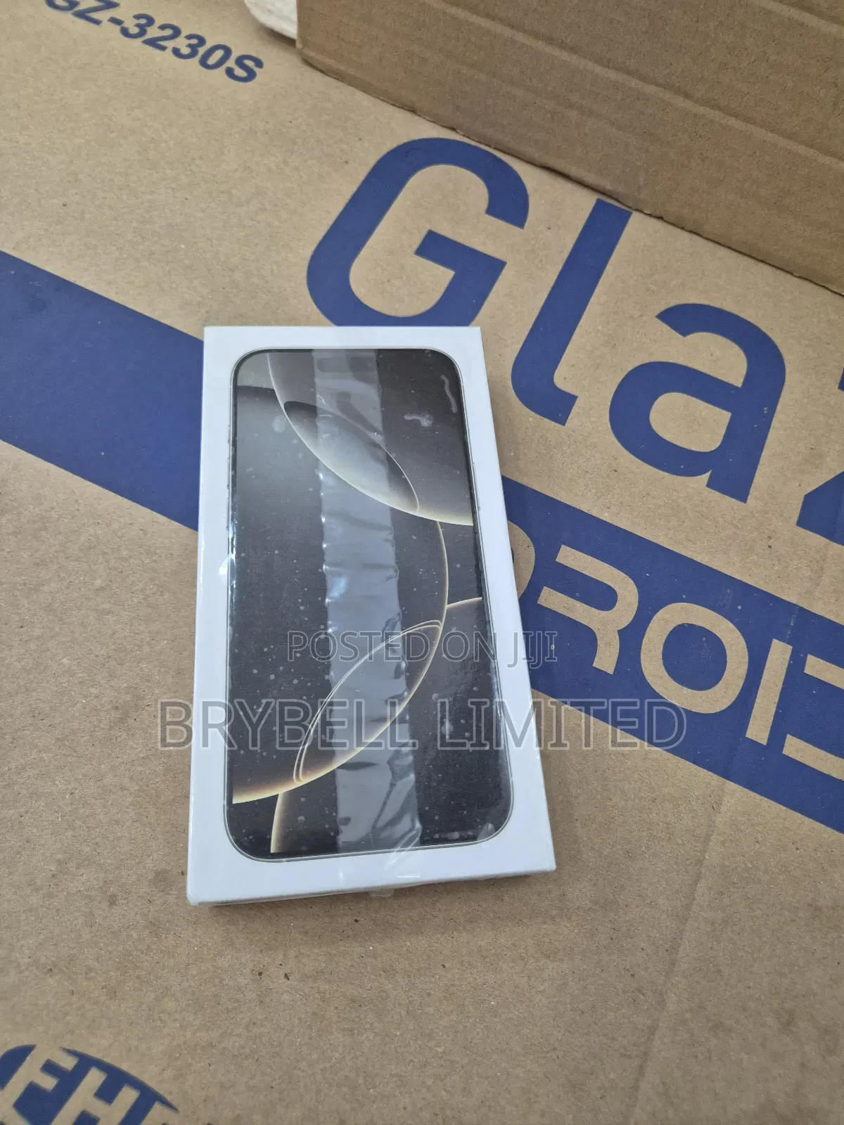 New Apple iPhone 16 Pro Max 256 GB Black