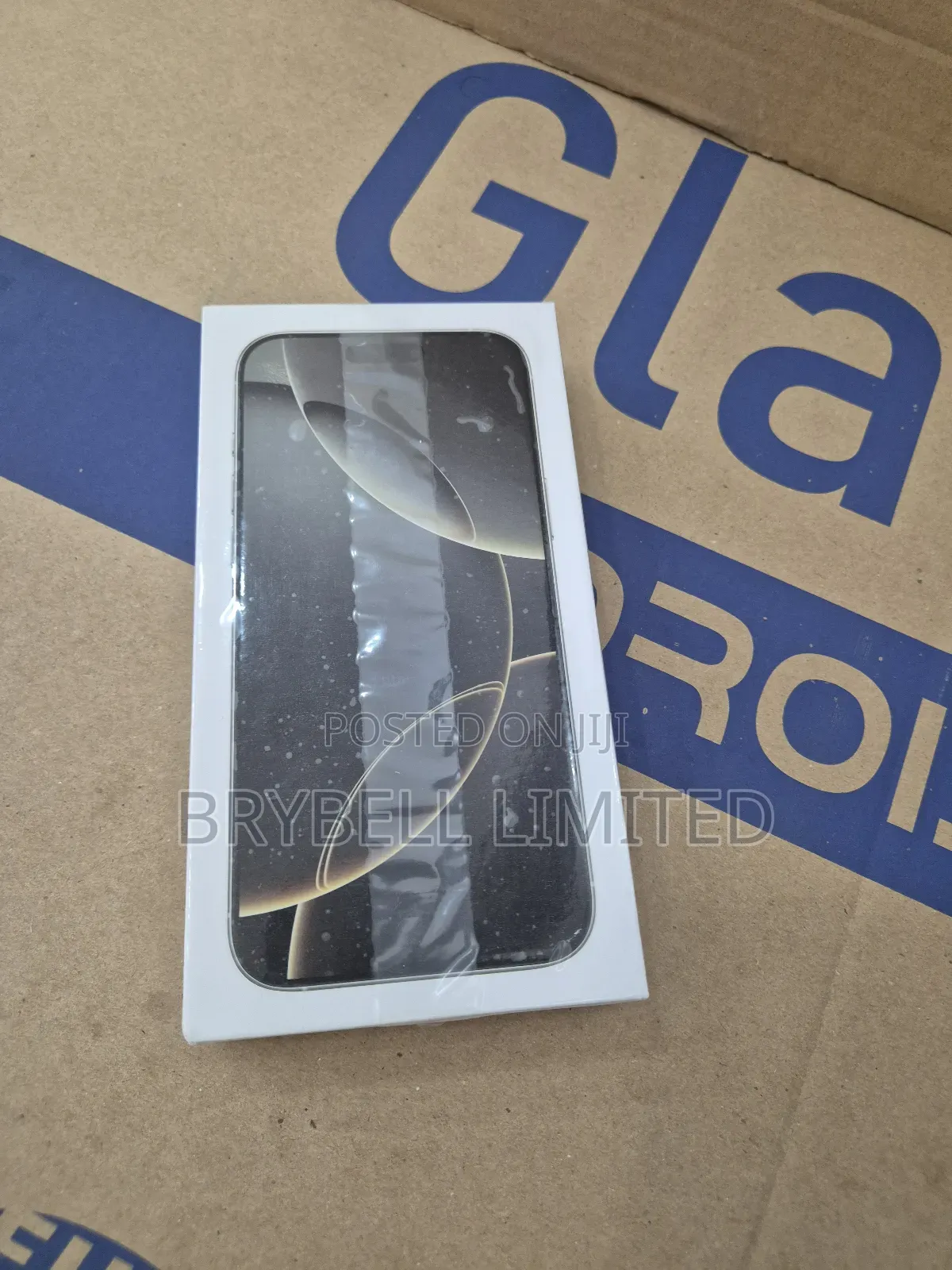 New Apple iPhone 16 Pro Max 256 GB Black