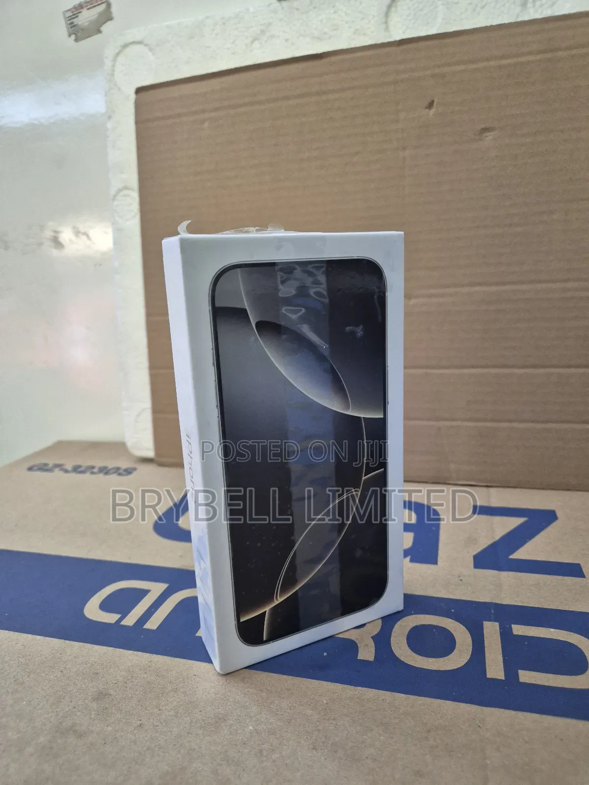 New Apple iPhone 16 Pro Max 256 GB Black