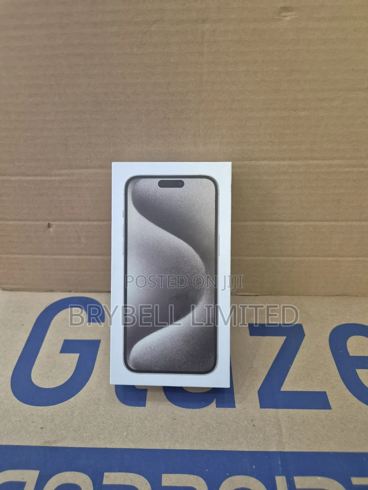 New Apple iPhone 15 Pro Max 256 GB