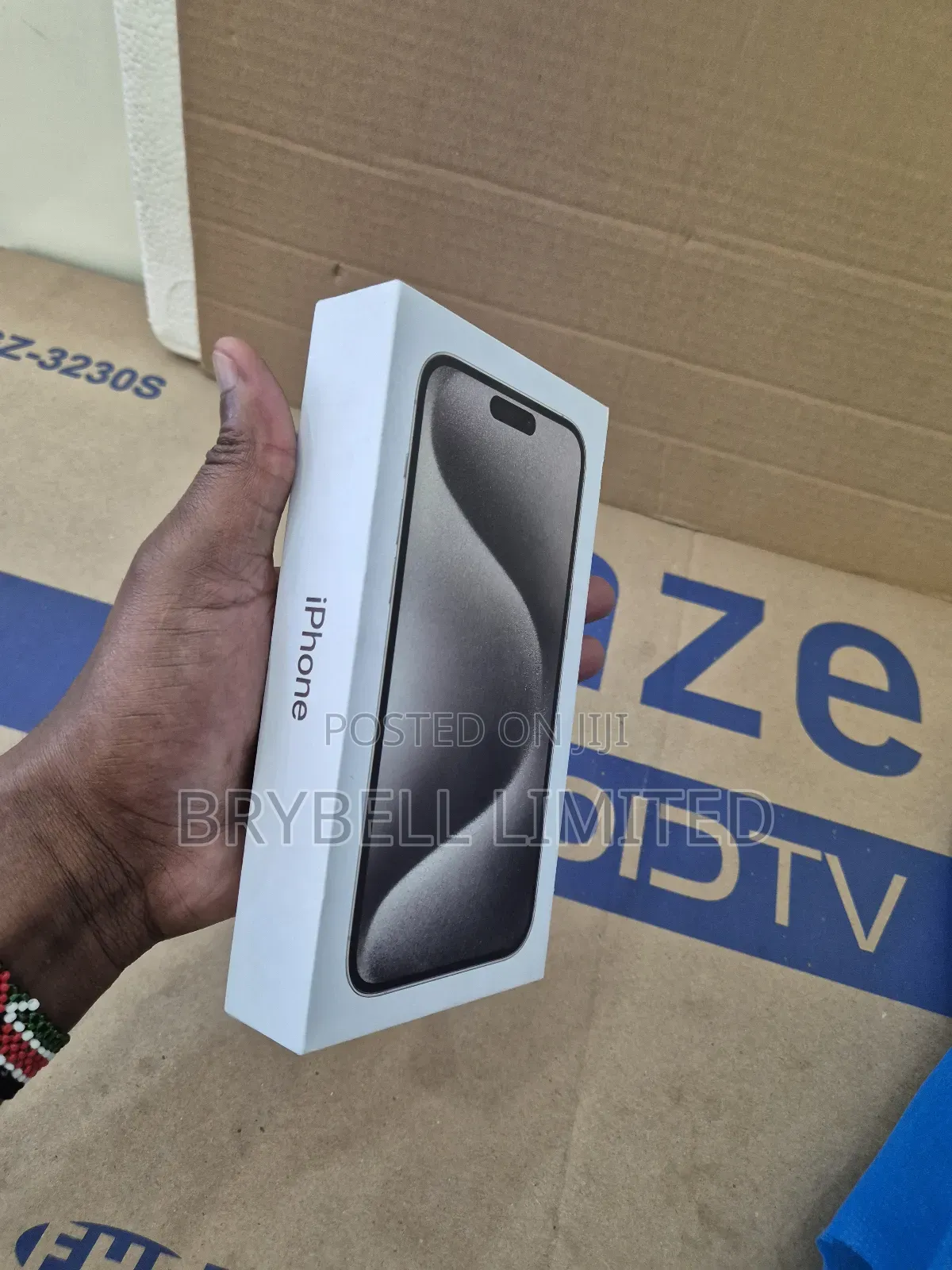 New Apple iPhone 15 Pro Max 256 GB