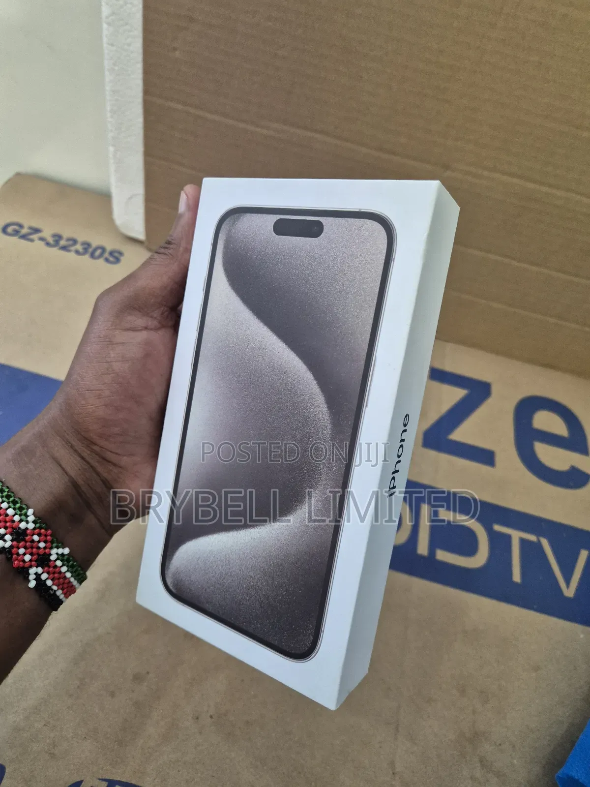 New Apple iPhone 15 Pro Max 256 GB
