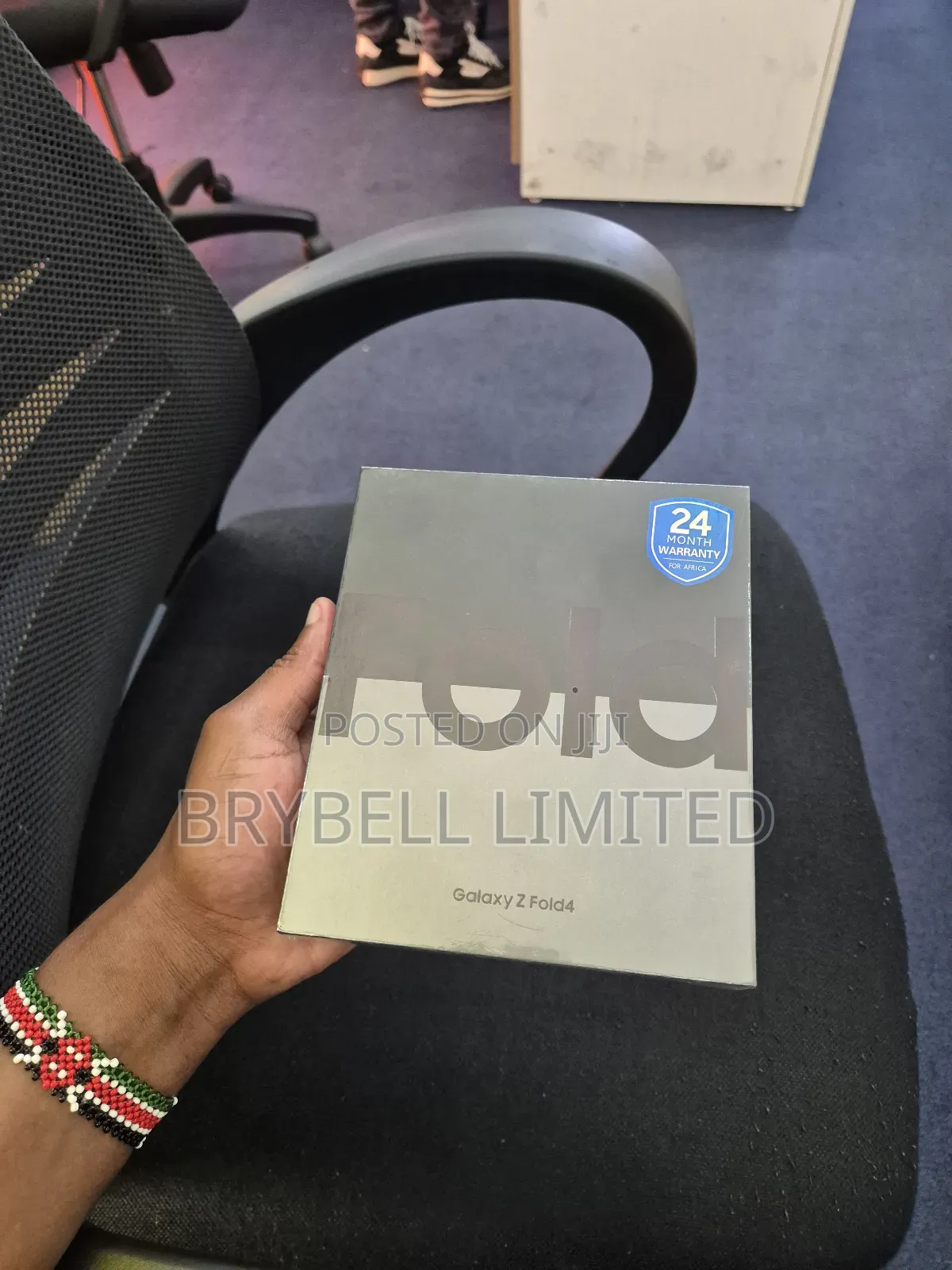 New Samsung Galaxy Z Fold4 256 GB Blue