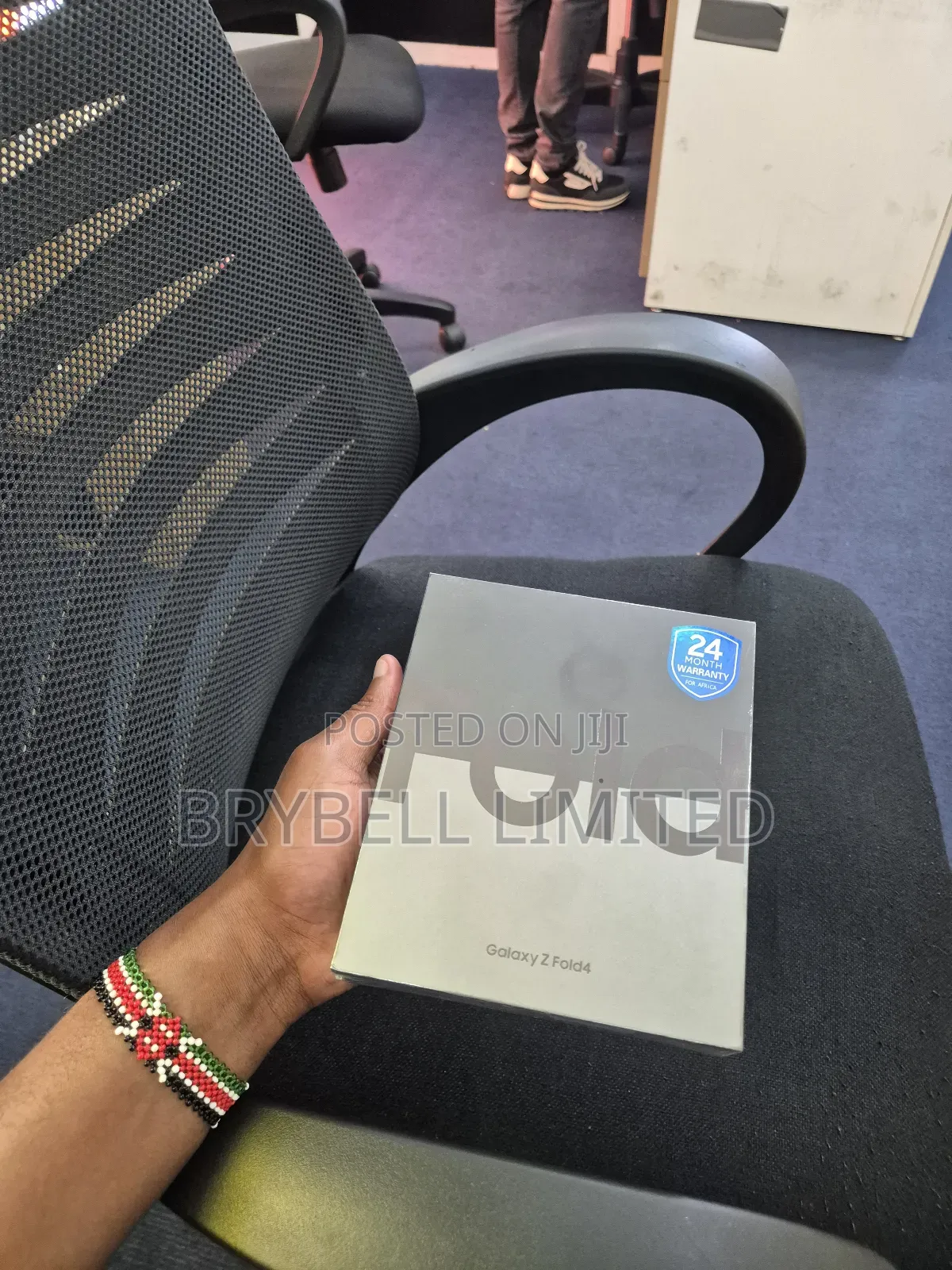 New Samsung Galaxy Z Fold4 256 GB Blue