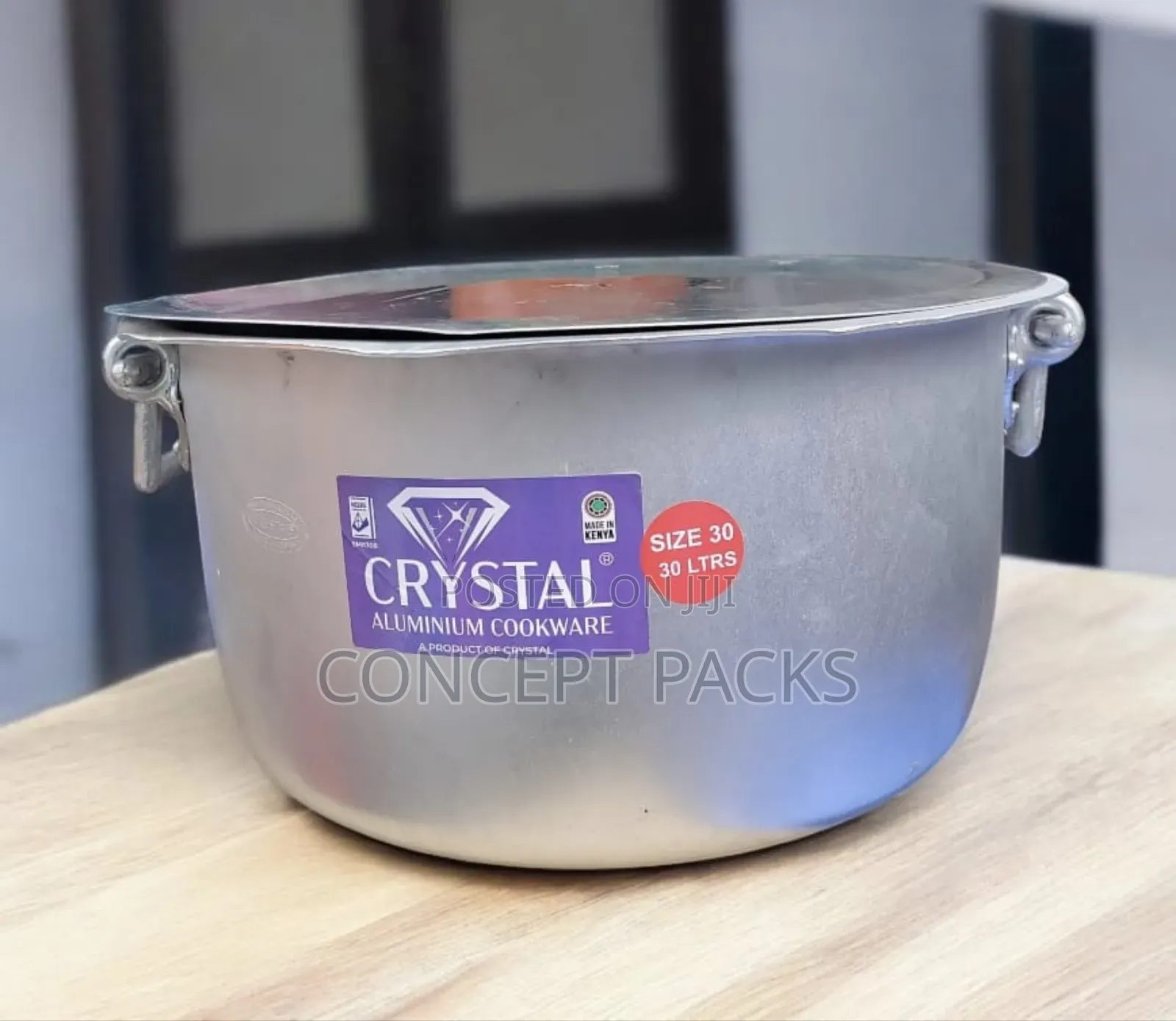 30l Crystal Sufuria With Lid Handles.