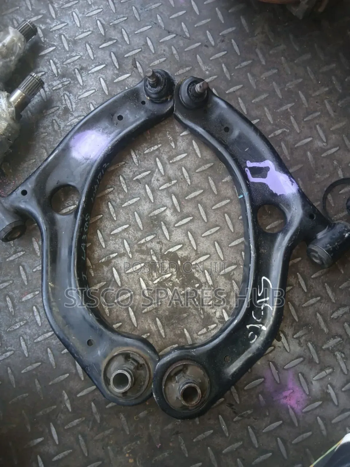 Control Arm Mira New 2018