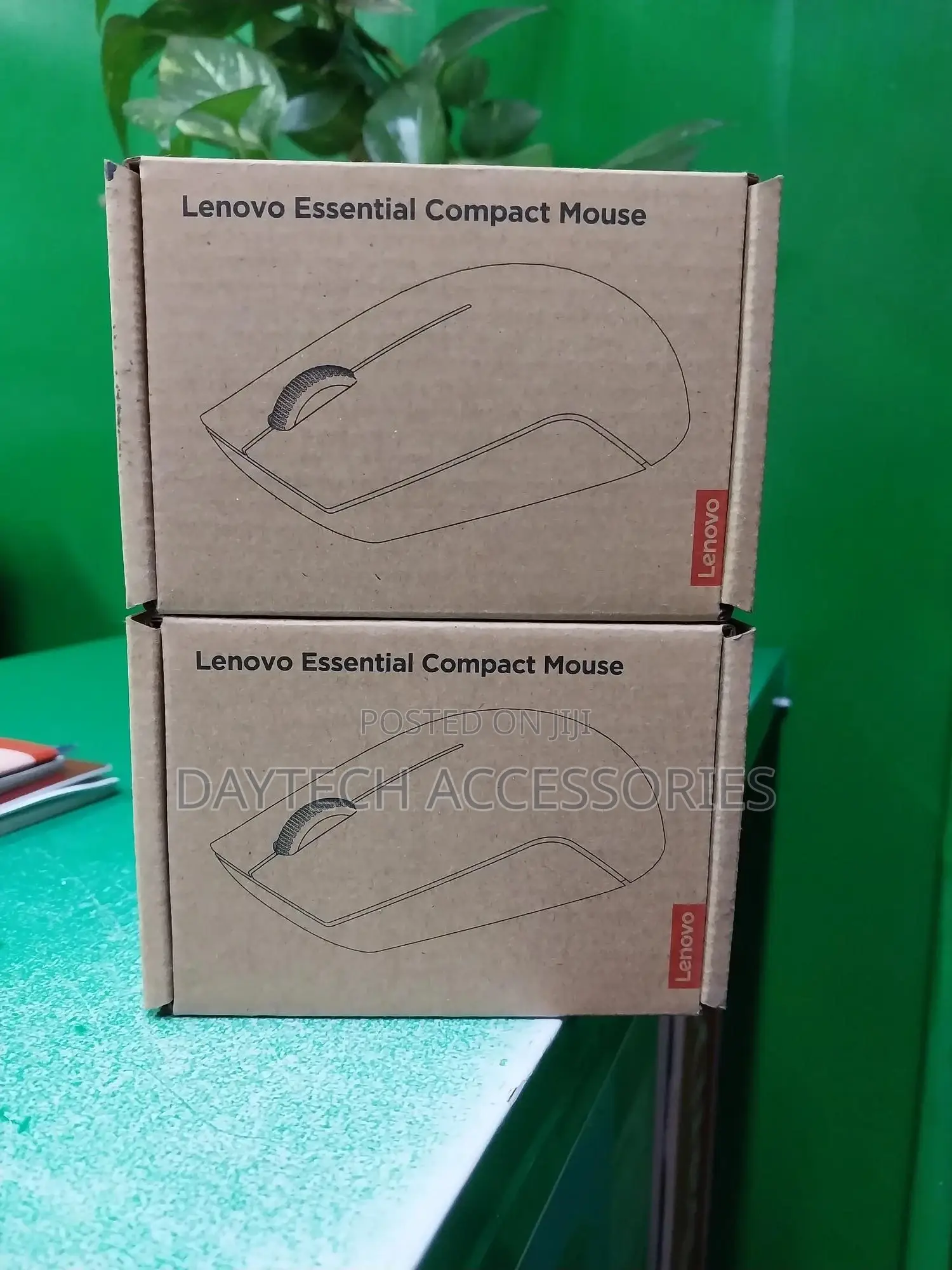 Lenovo Essential Compact Wireless Mouse – 4y50r20864