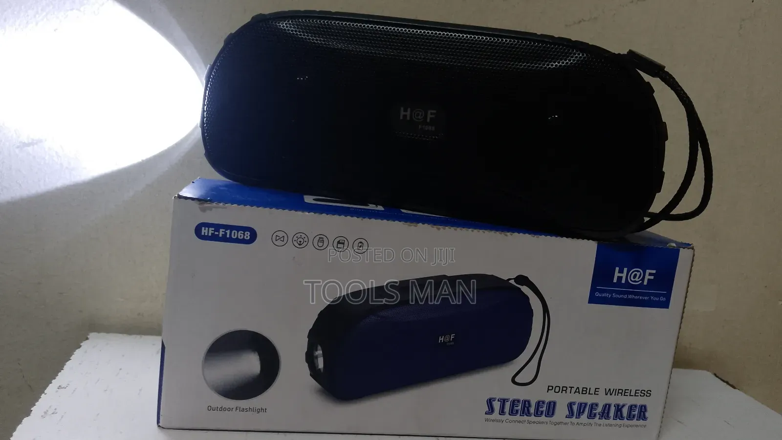 Hf-F1068 Is a Portable Wireless Stereo Speaker