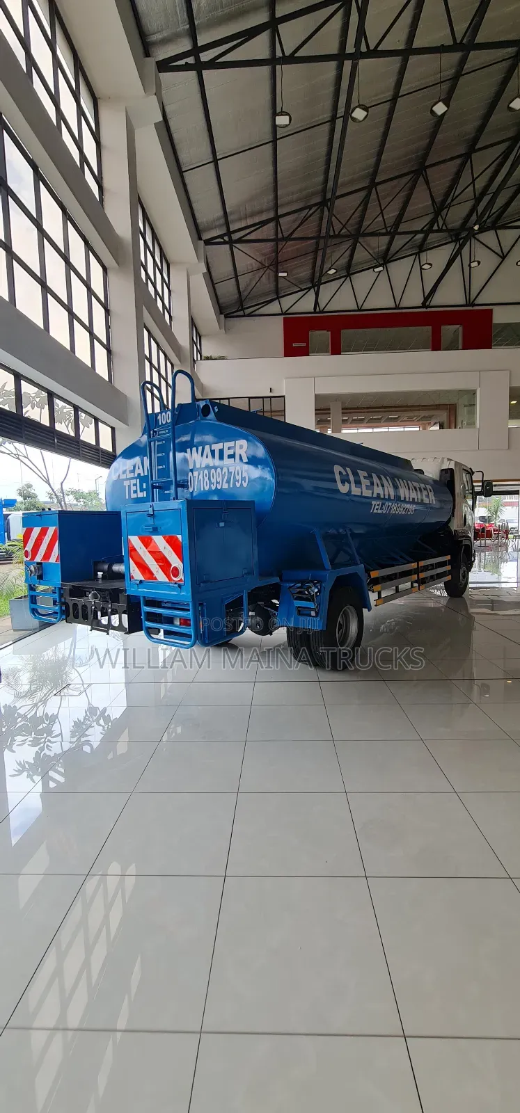 Isuzu FRR Water Tanker