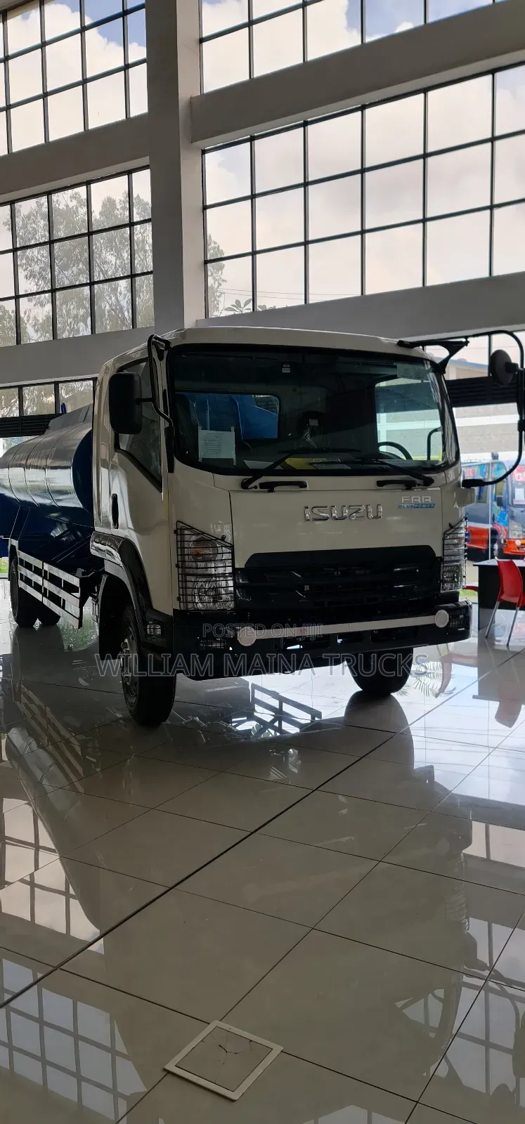 Isuzu FRR Water Tanker