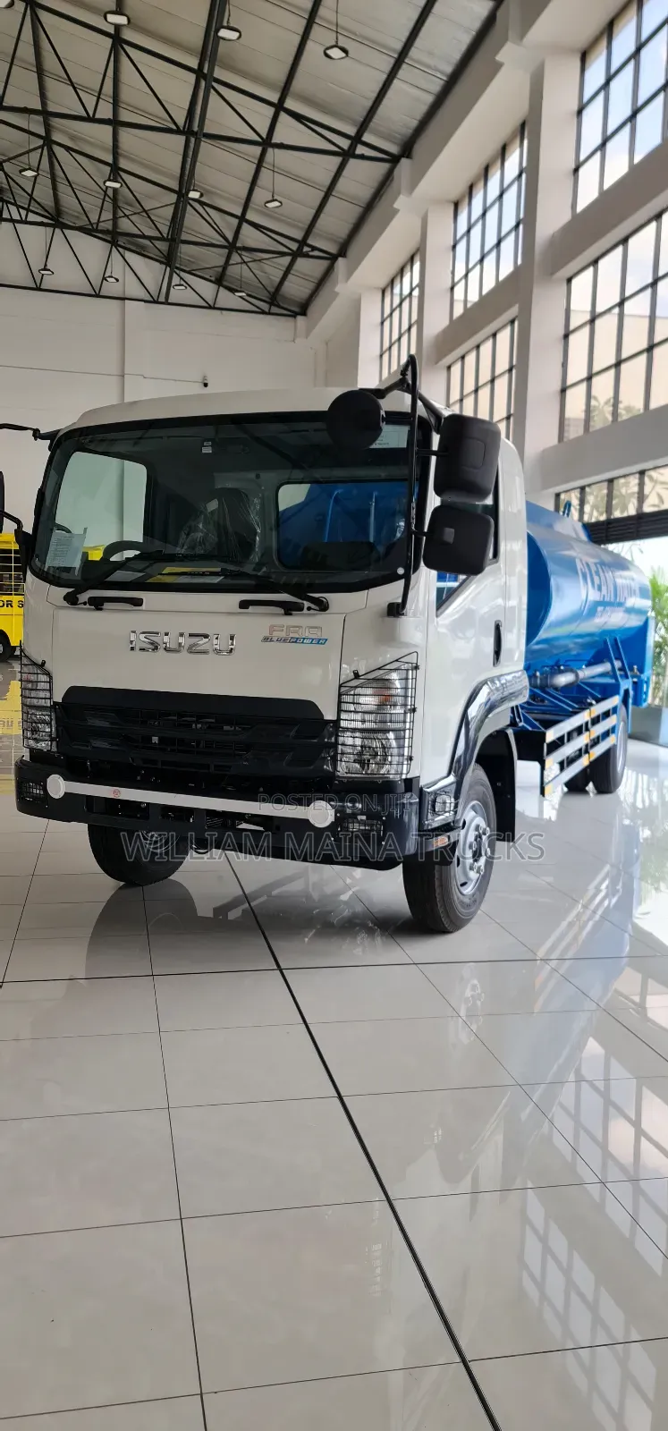 Isuzu FRR Water Tanker