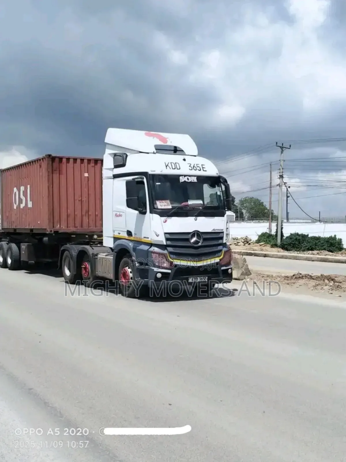 Transport Trailers for County to County Delivery Are Available