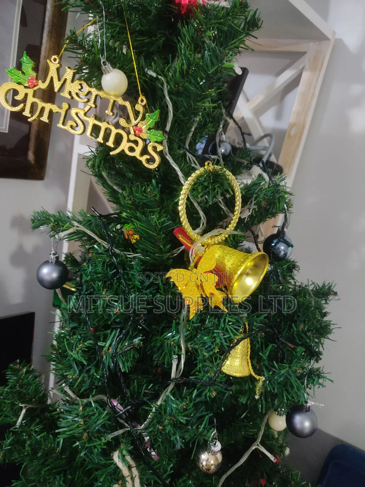 Office/Reception/Home Xmas Tree W/3 Long Lights And Full Decorations