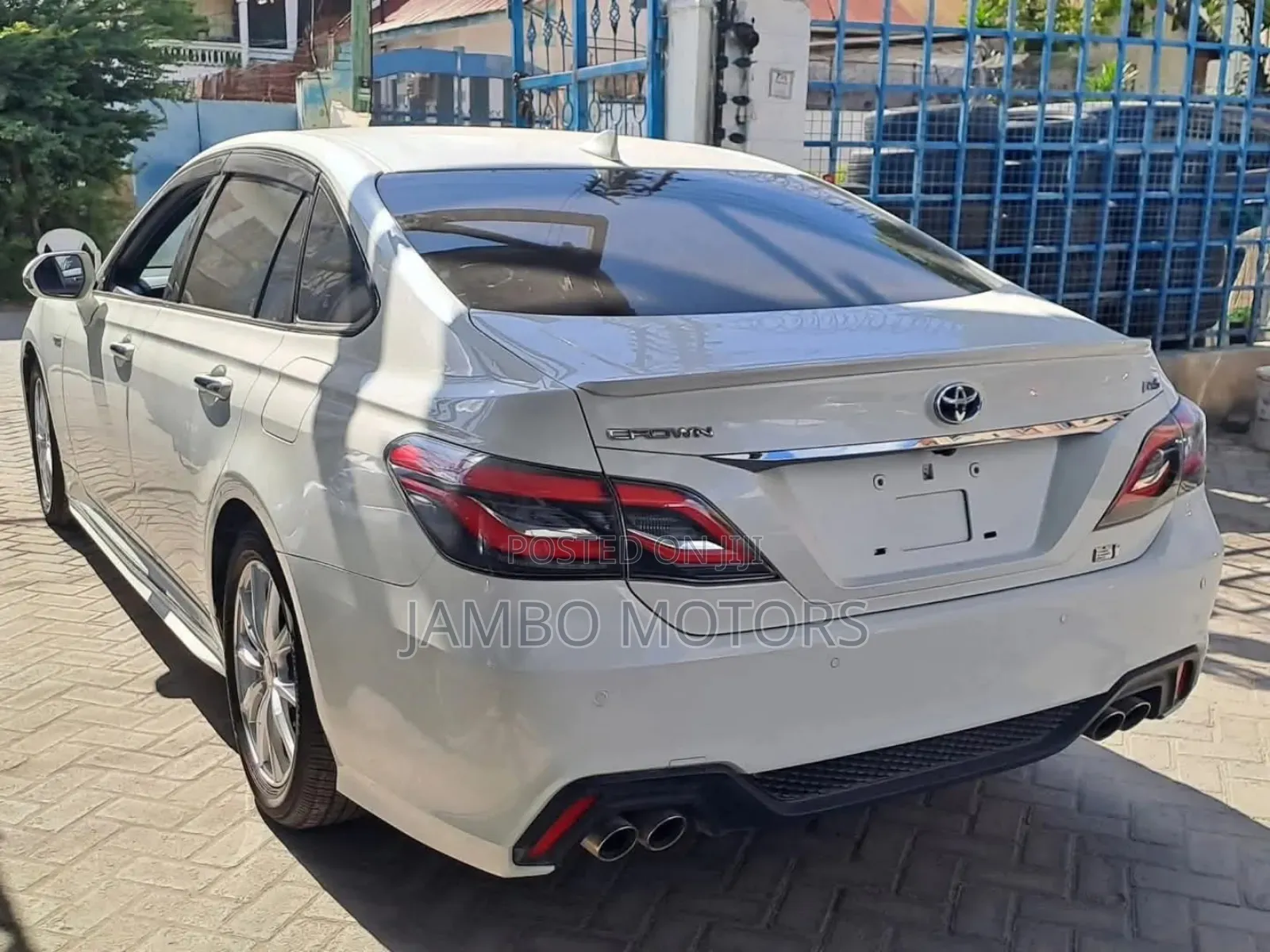 Toyota Crown 2019 White