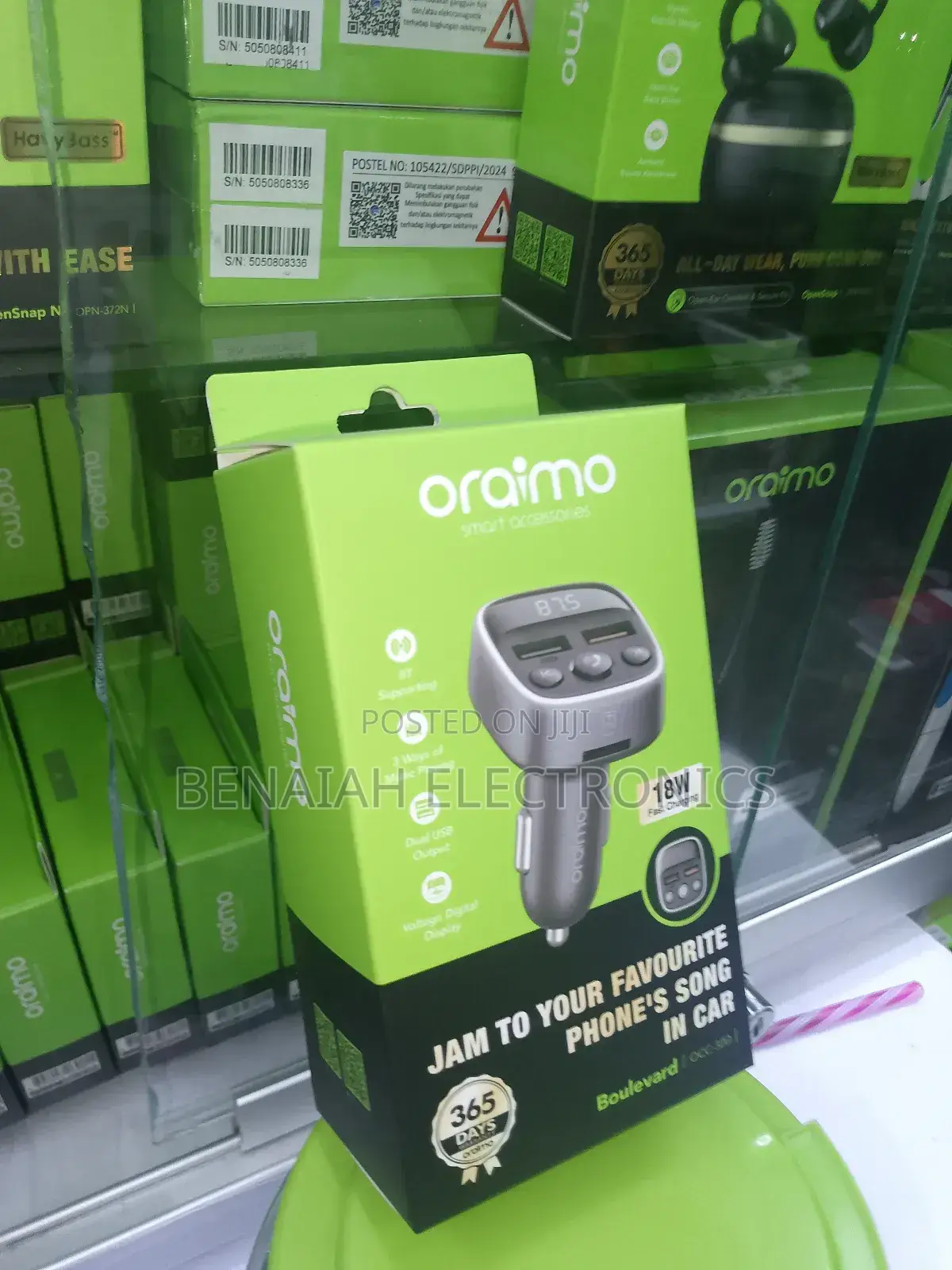 Car Modulator With Built-in Bluetooth ,Dual Usb Ports,18watt Output