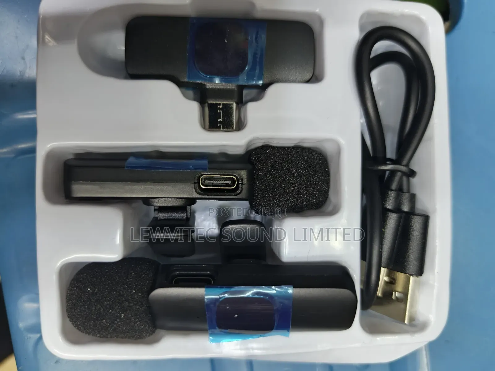 Dual Wireless Microphone