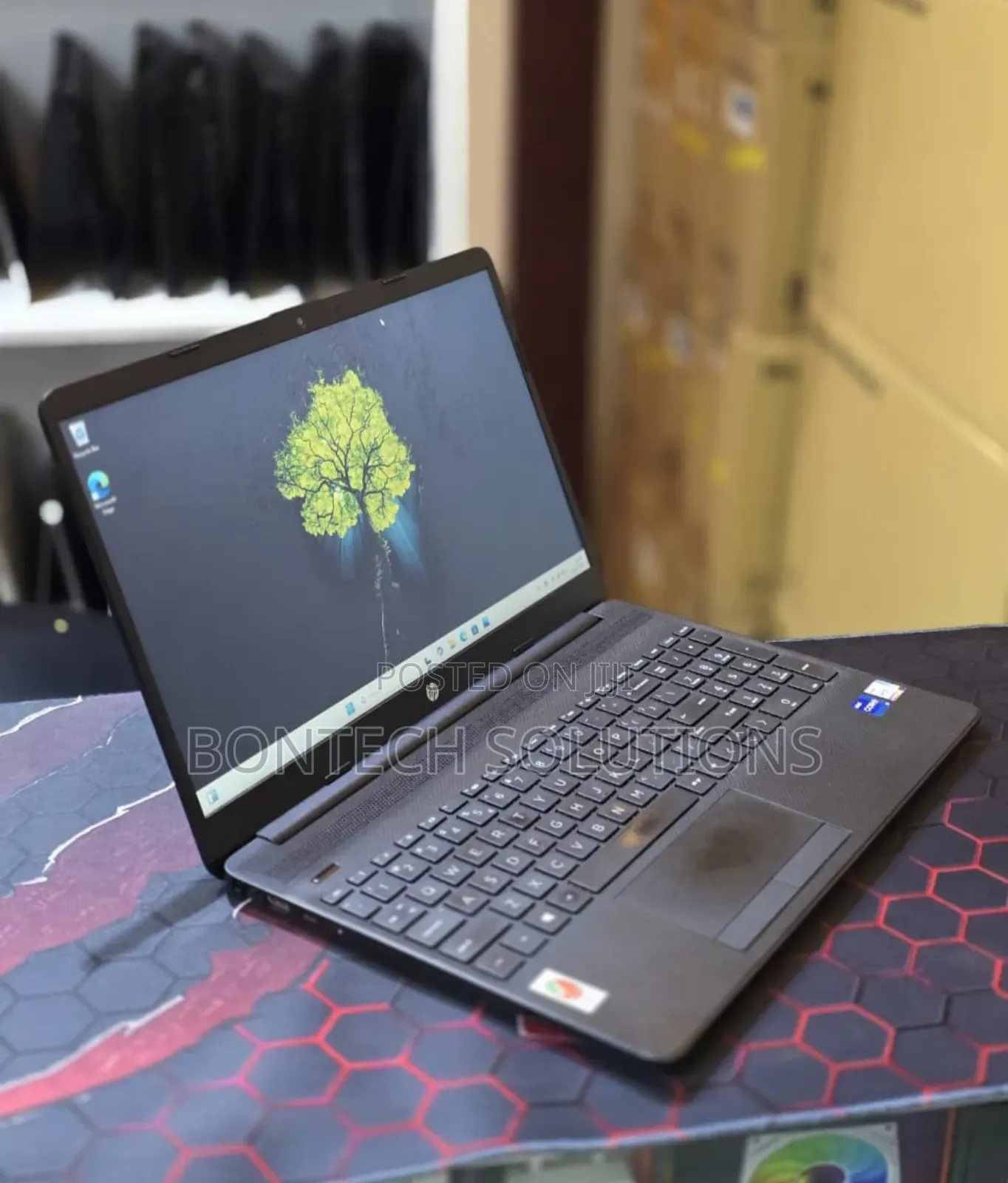 Laptop HP 250 G8 8GB Intel Core I7 SSD 256GB