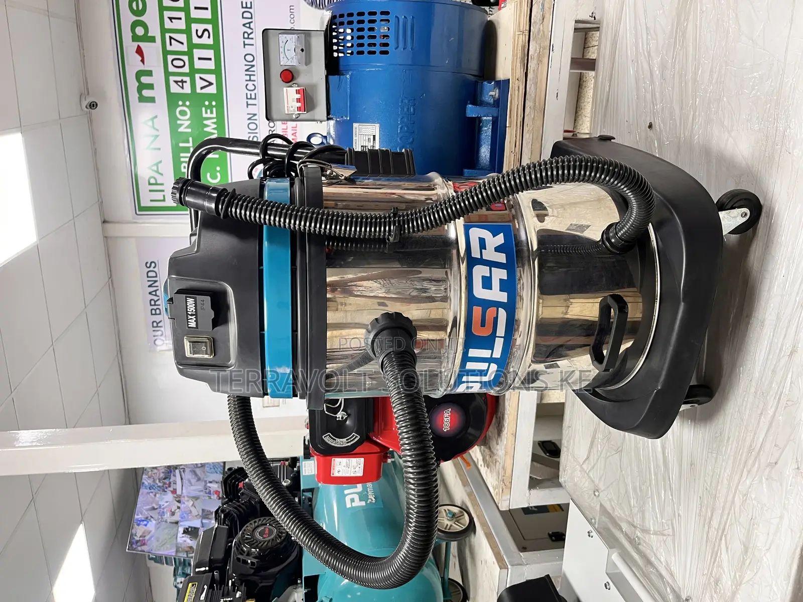 Pulsar 50l Wet Dry Vacuum Cleaner.