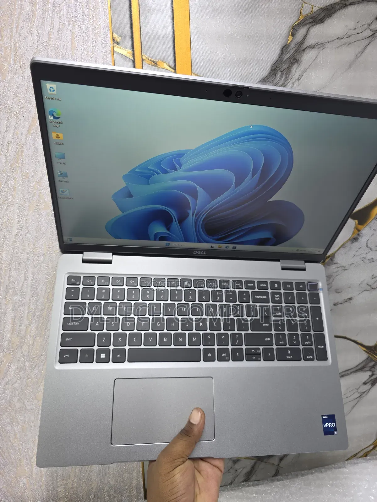 Laptop Dell Latitude 5530 16GB Intel Core I5 SSD 256GB