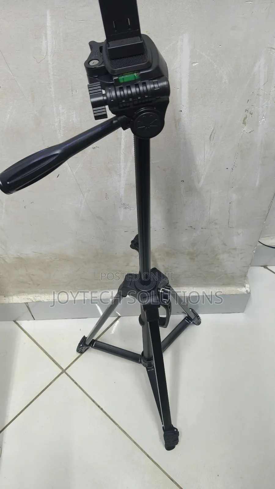 Cameras and Phone Foldable Tripod Stands 3520 Stand