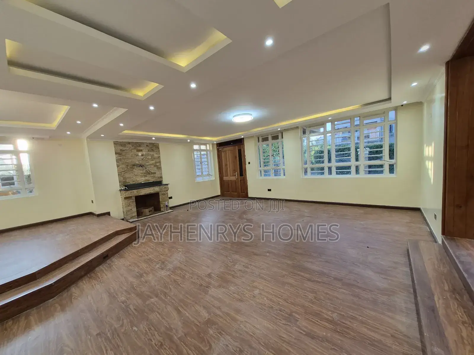 5bdrm House in Roysambu for rent
