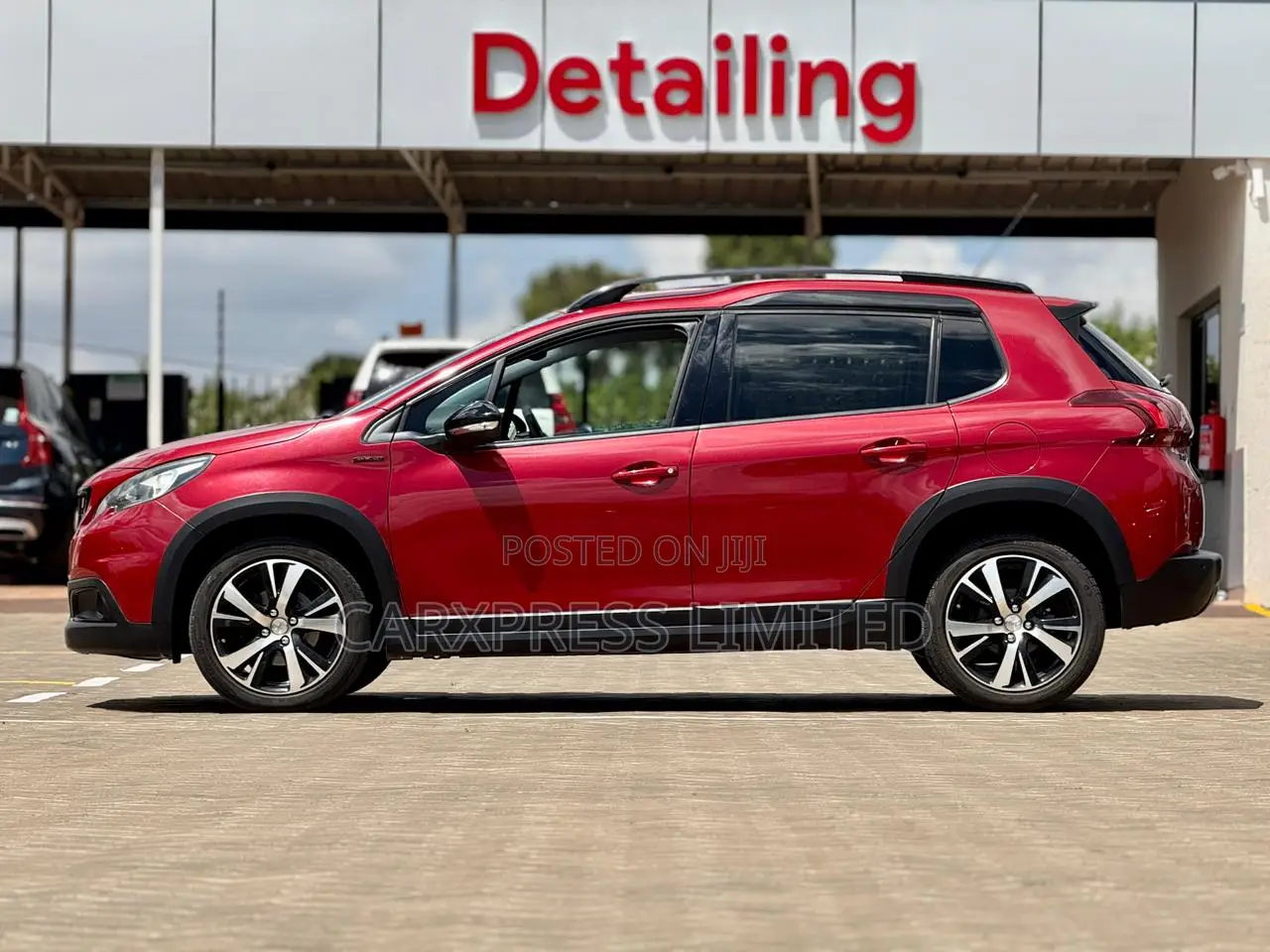Peugeot 2008 2018 Red