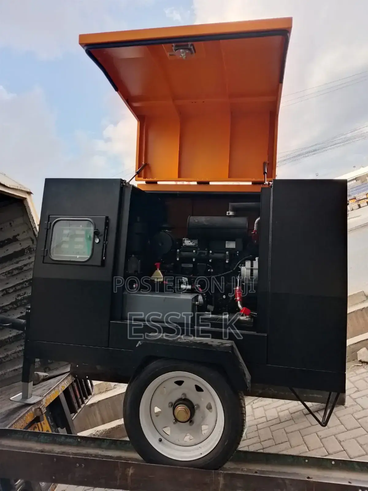 Diesel Powerhorse Road Air Compressor