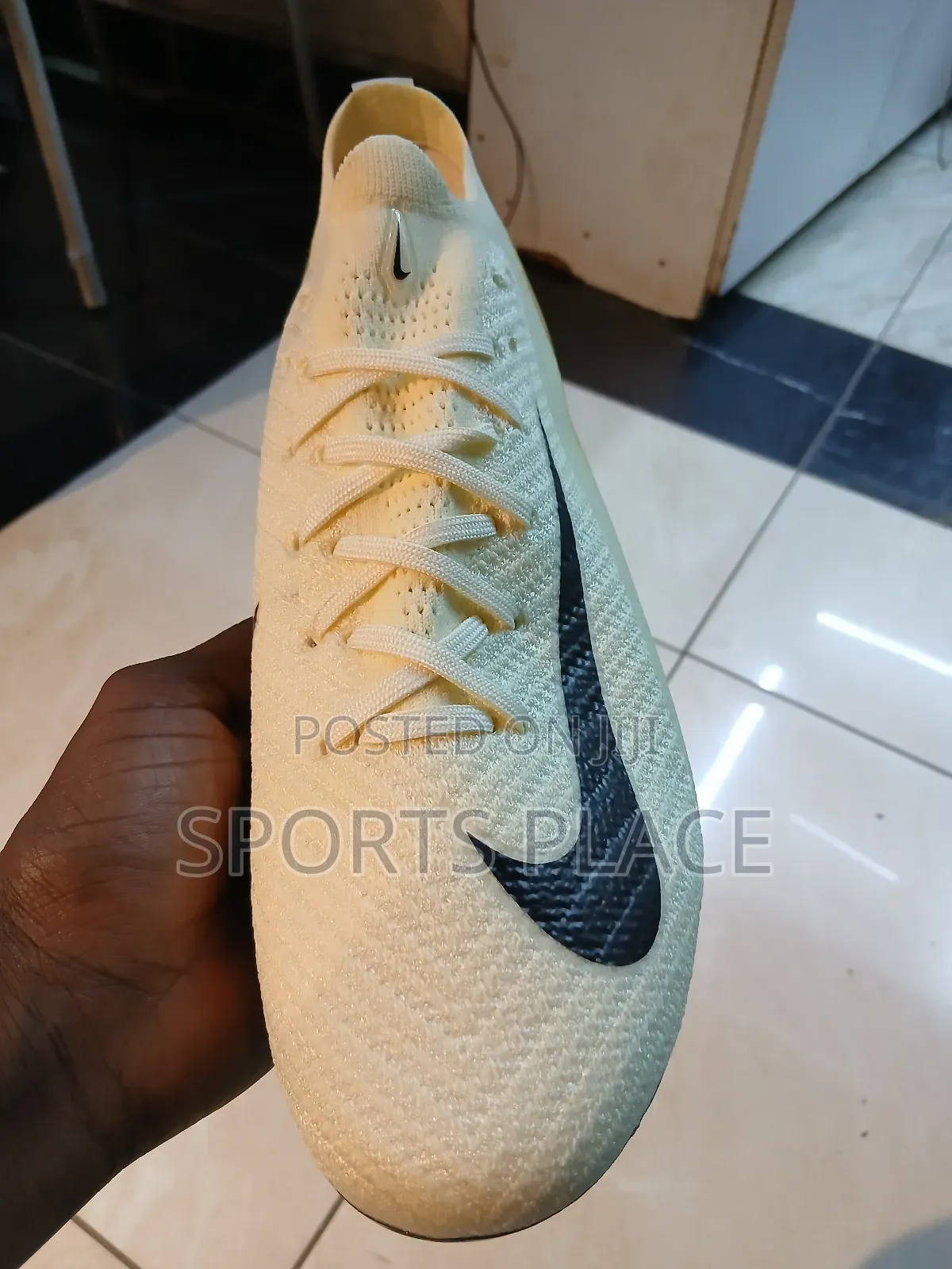 Air Zoom Elite "Beige/Black" Merc Vapor 16 Soccer Cleats