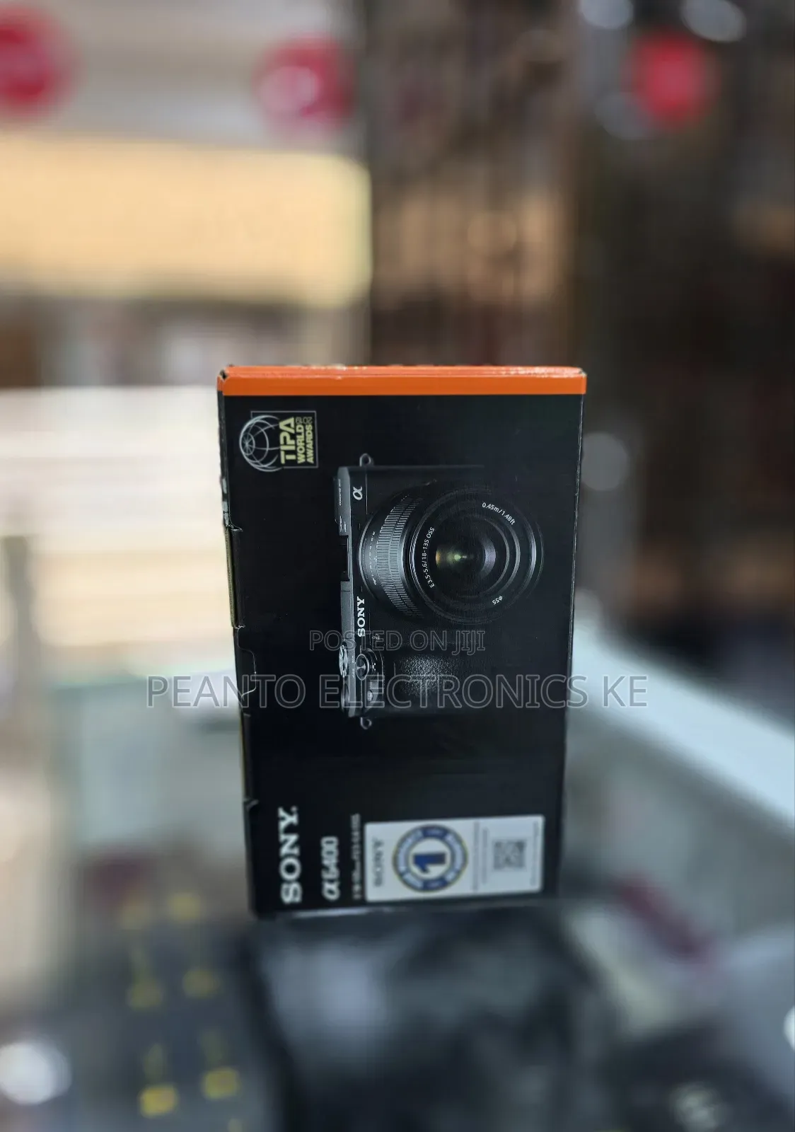 Sony Alpha A6400 Mirrorless Digital Camera E 18-135mm