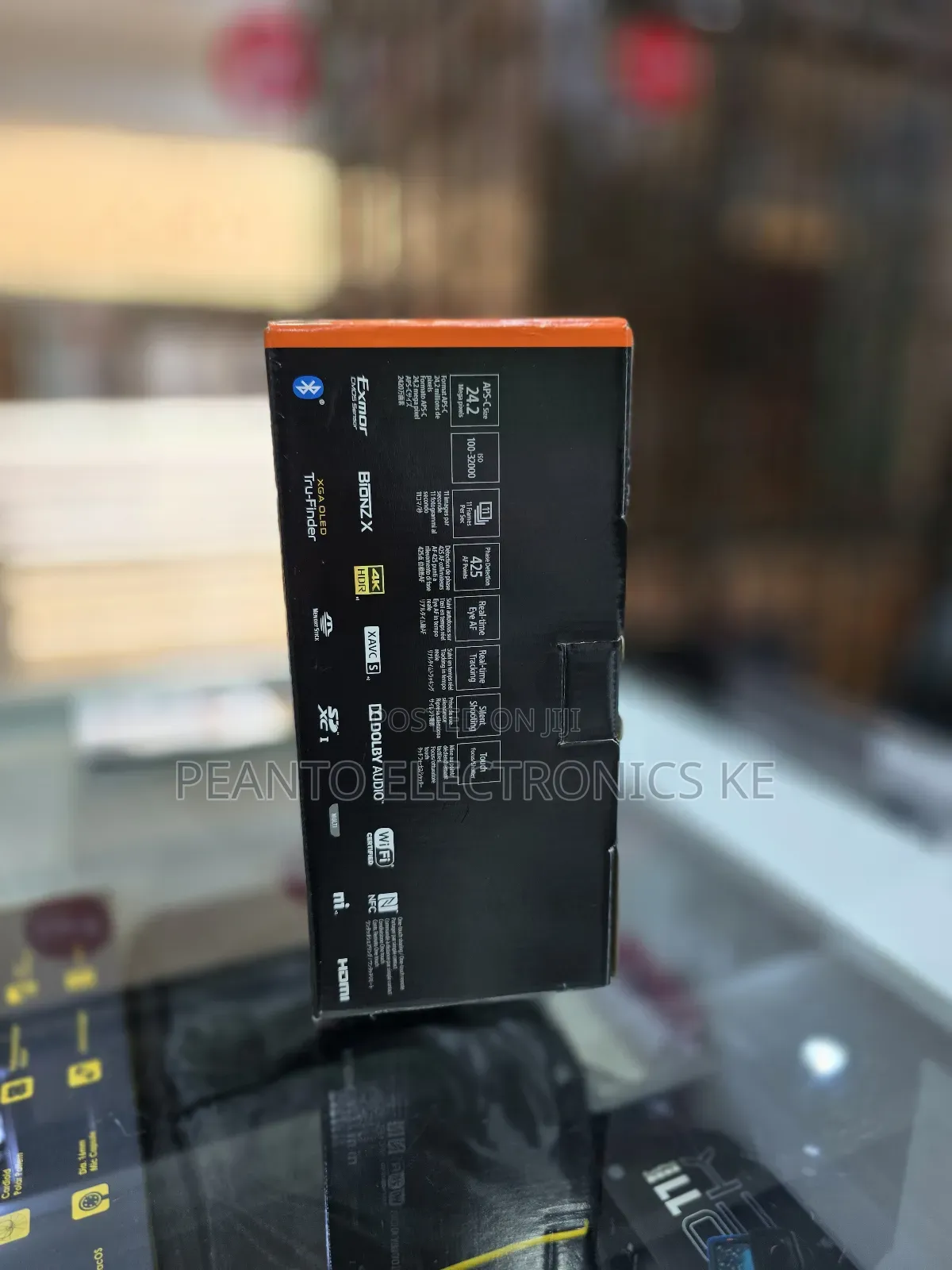 Sony Alpha A6400 Mirrorless Digital Camera E 18-135mm