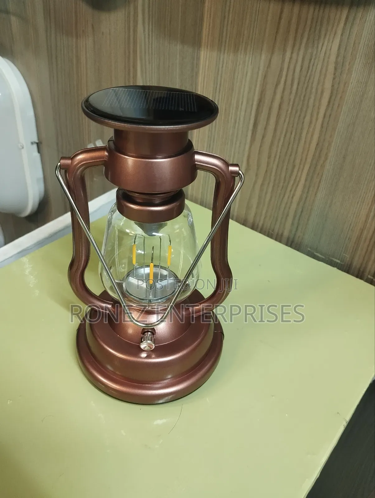 Unique Solar Lamp