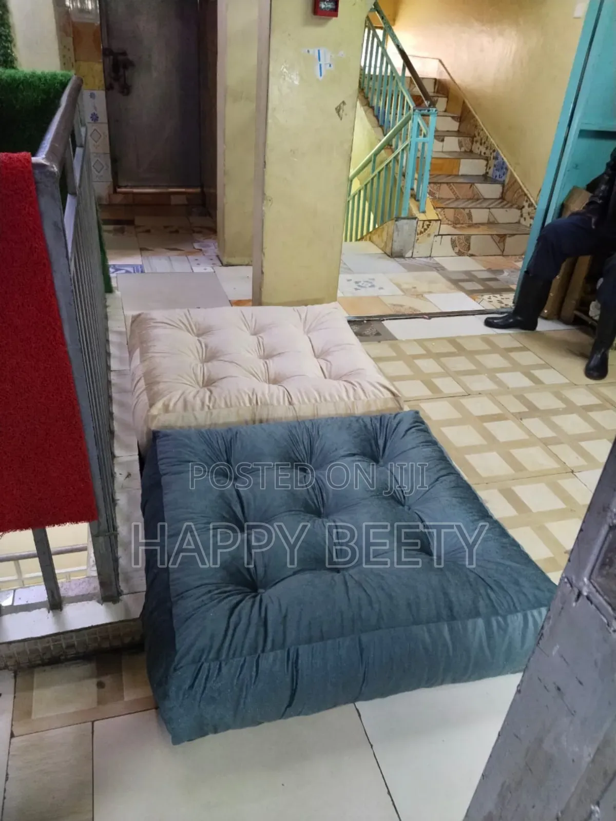 Square Floor Cushions,/Puffs