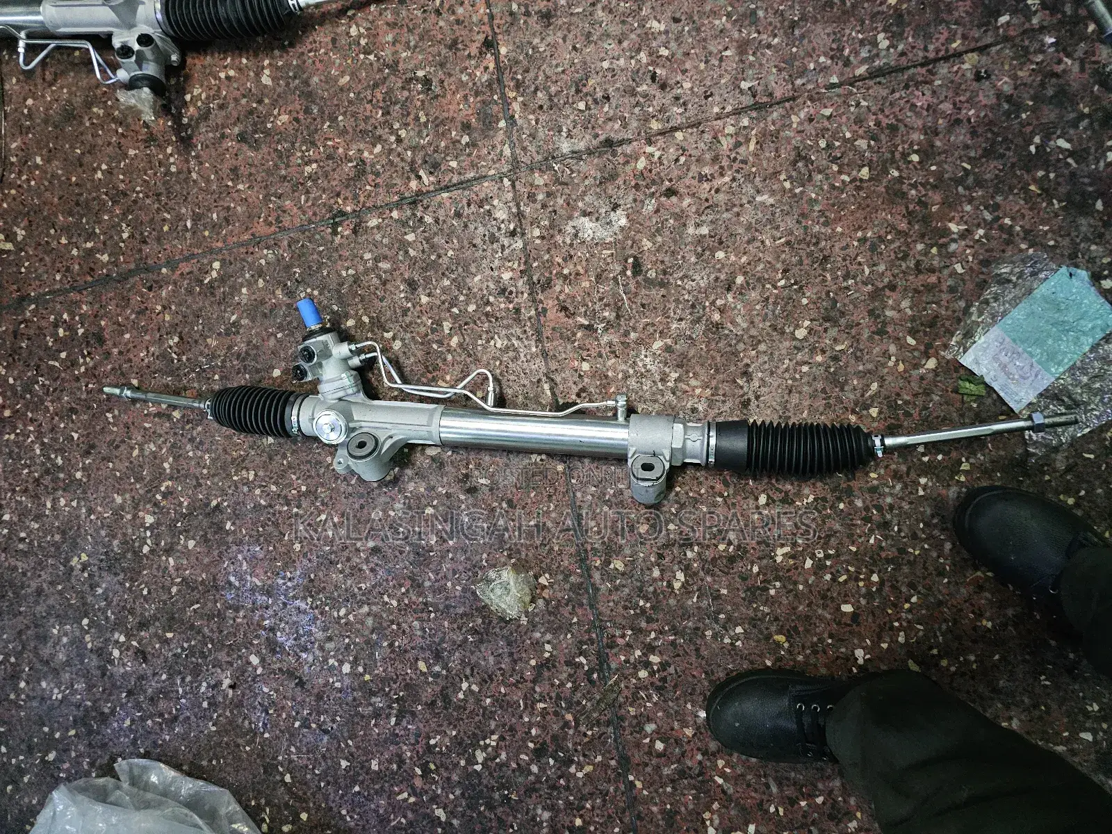 Hilux Revolution 4wd Steering Rack