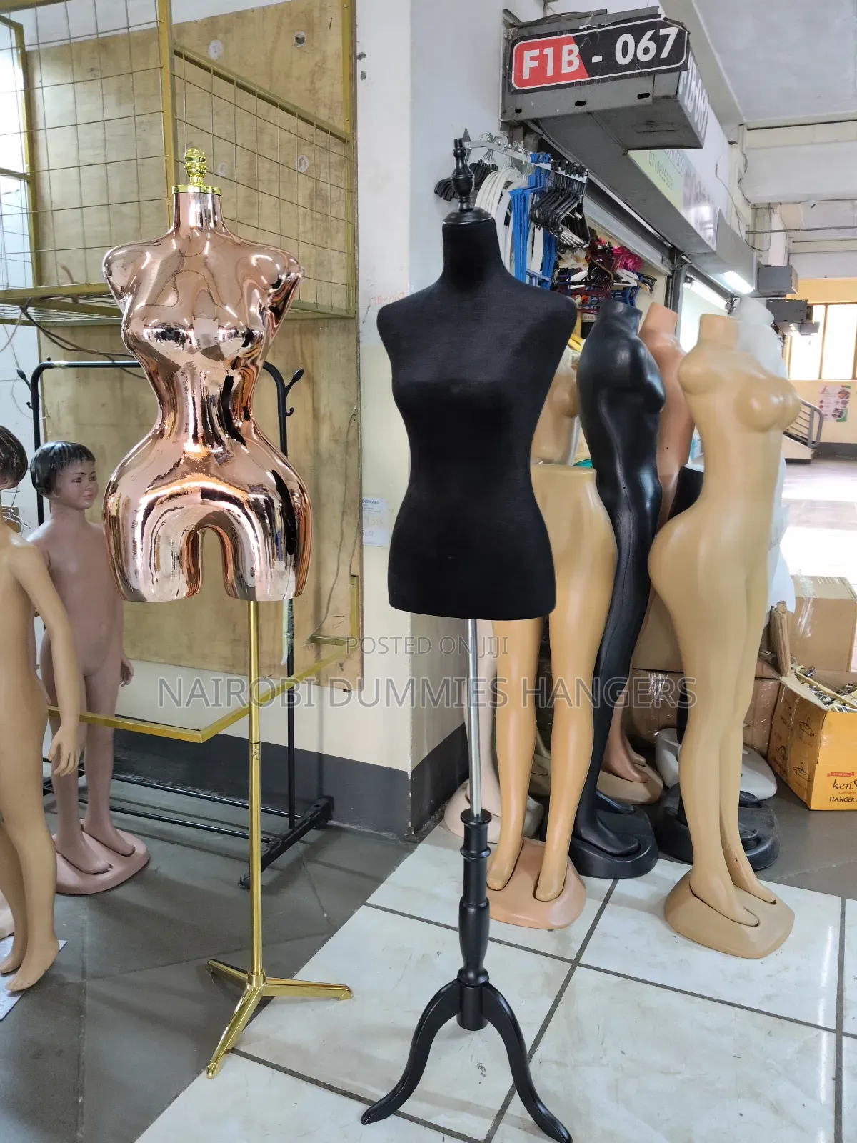 Tailoring Pinnable Mannequin