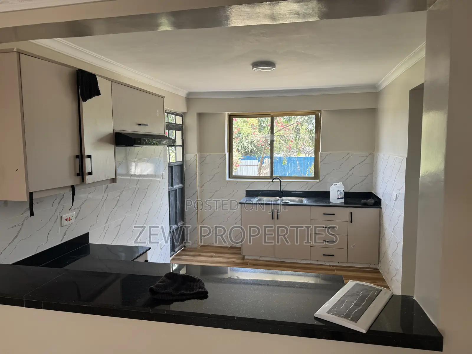 3bdrm Apartment in Kerarapon for rent
