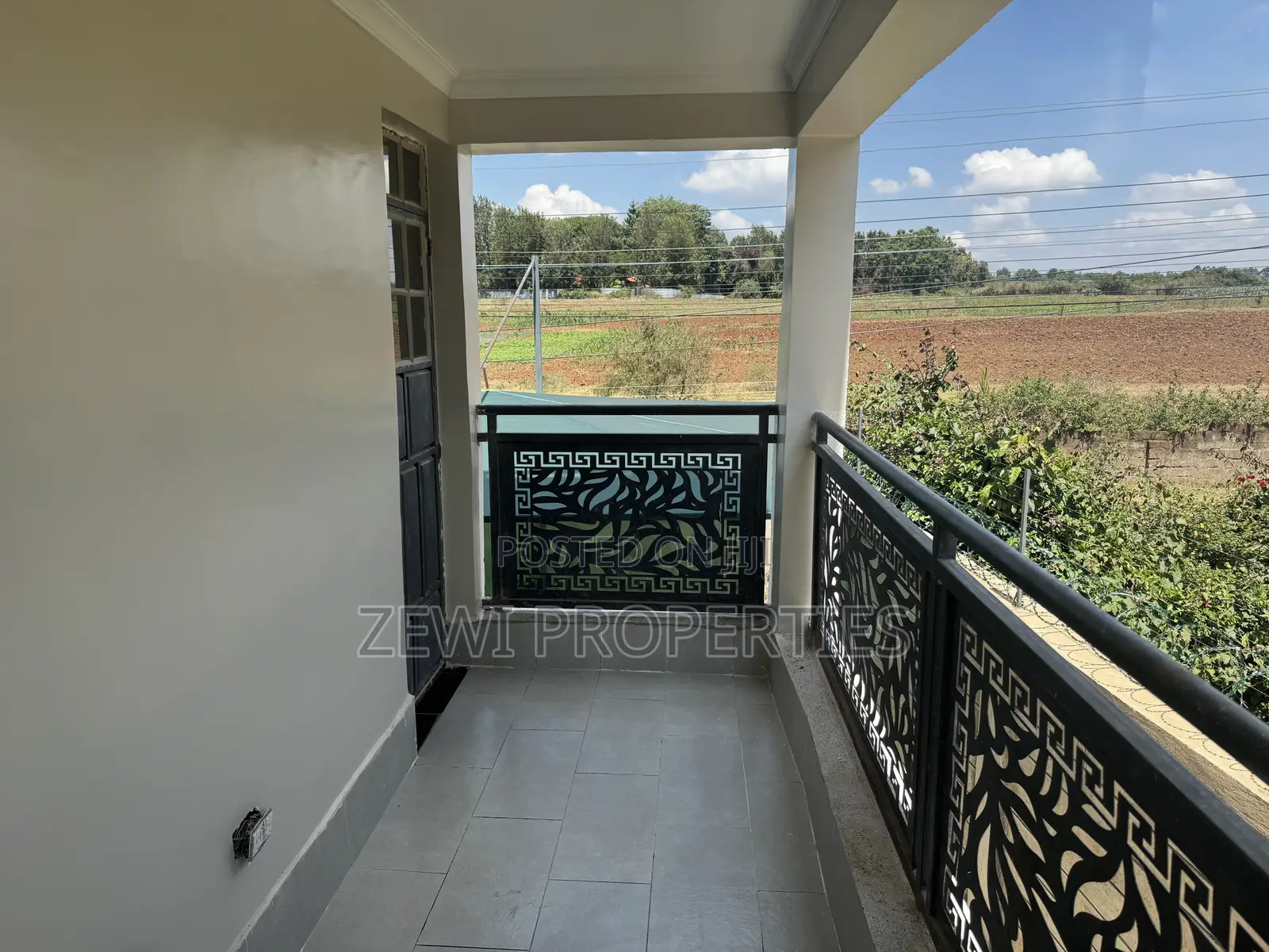 3bdrm Apartment in Kerarapon for rent