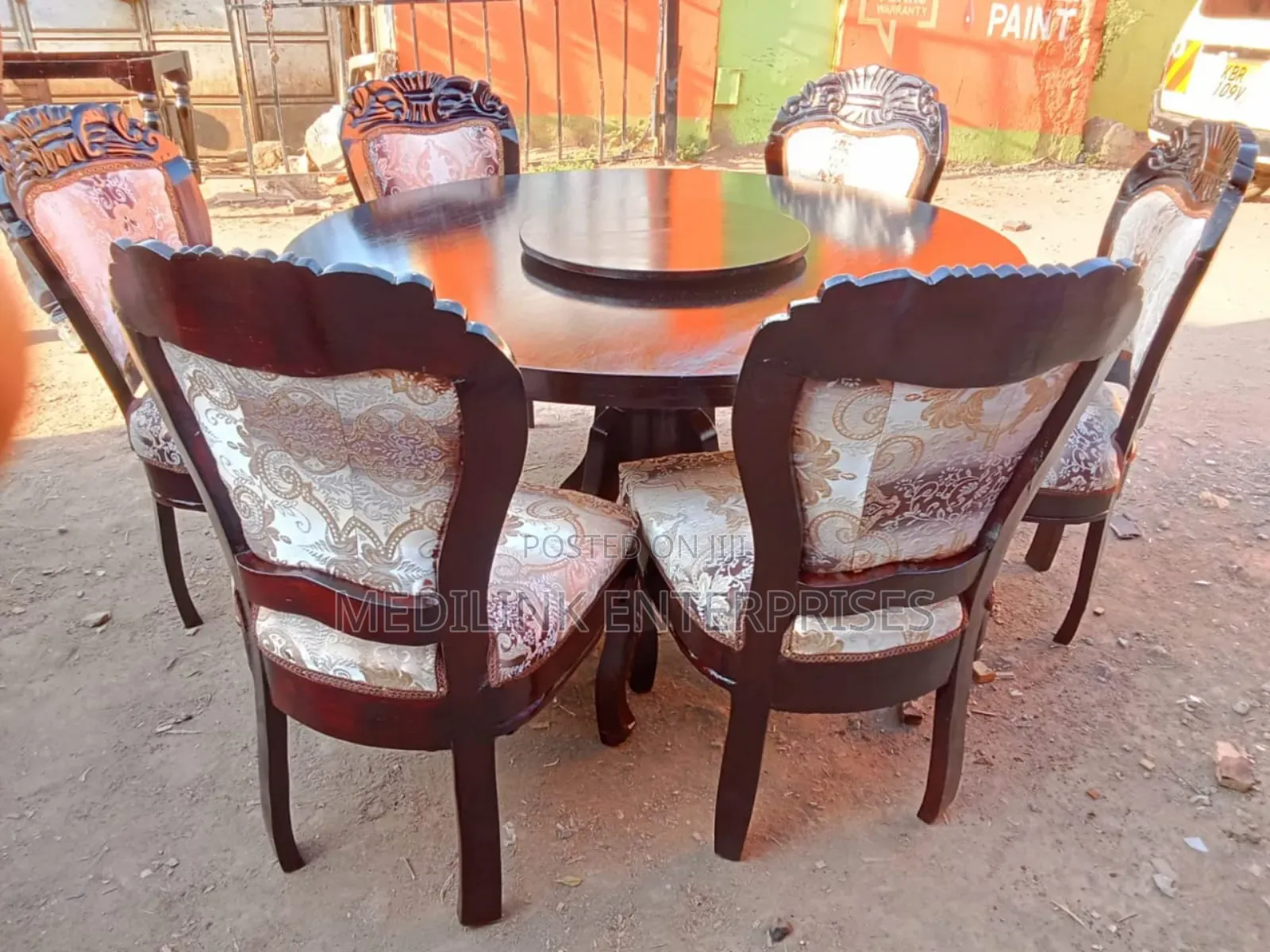 6-Seater Antique Dinning Table Set