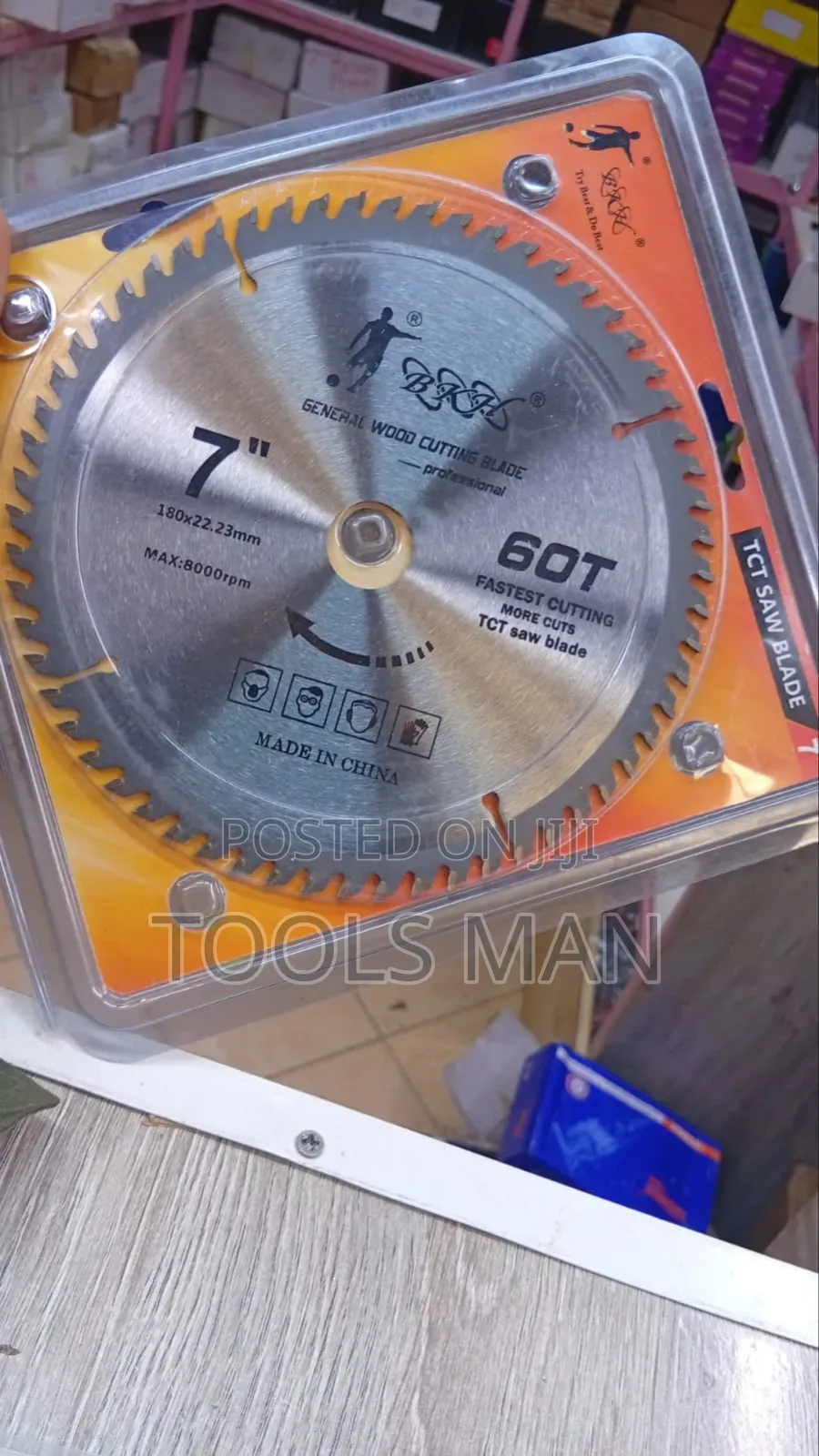 7-Inch TCT (Tungsten Carbide Tipped) Saw Blade.