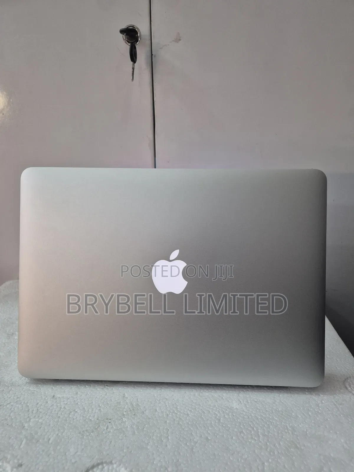 Laptop Apple MacBook Air 2017 8GB Intel Core I5 SSD 128GB