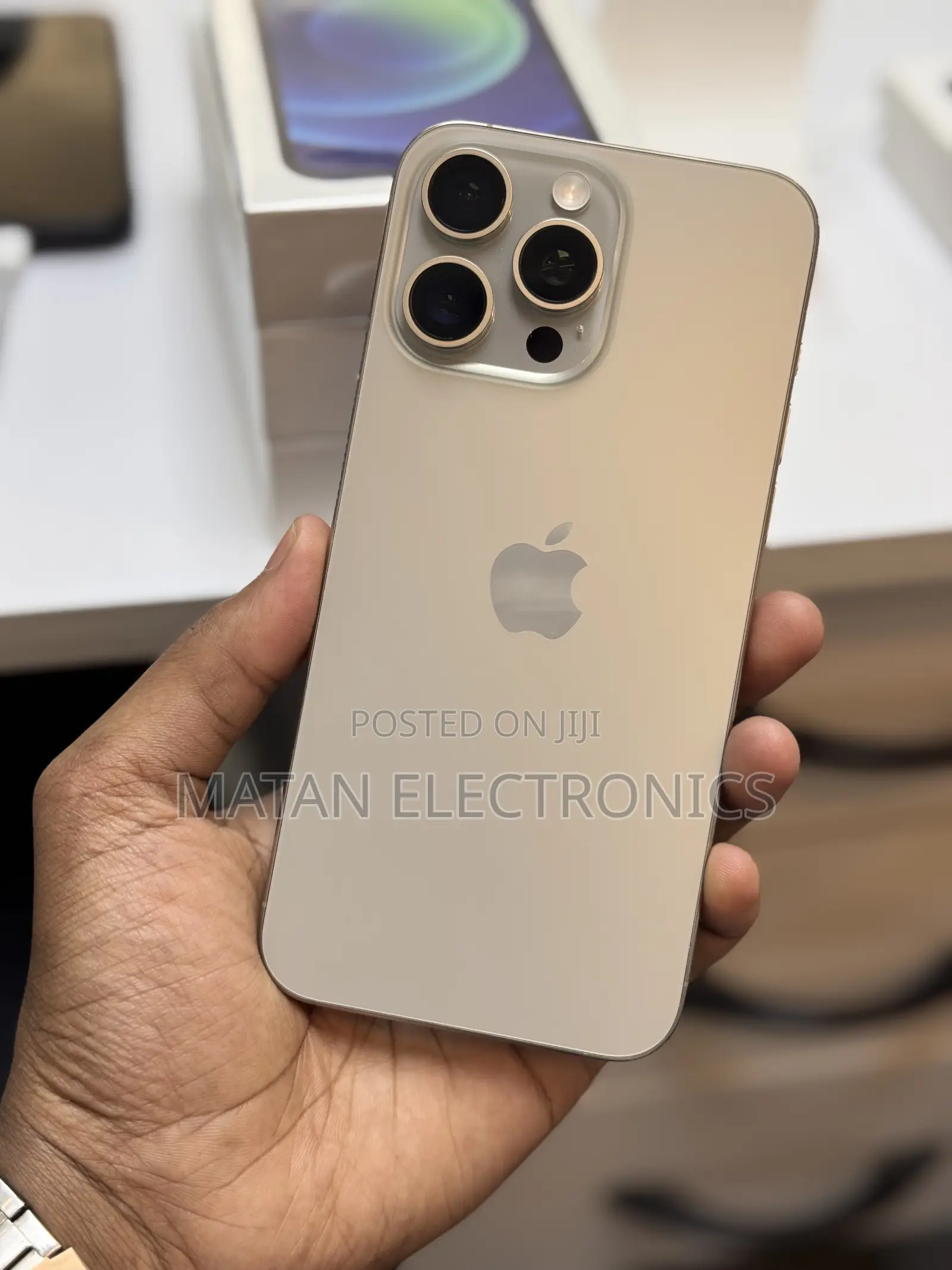 Apple iPhone 15 Pro Max 256 GB Gray
