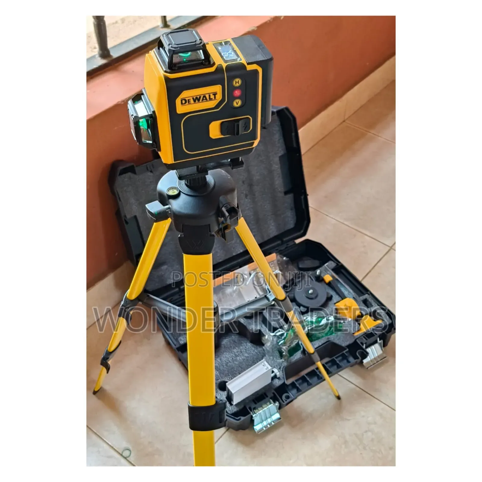 Lasser Level 16lines 
2 Batteries