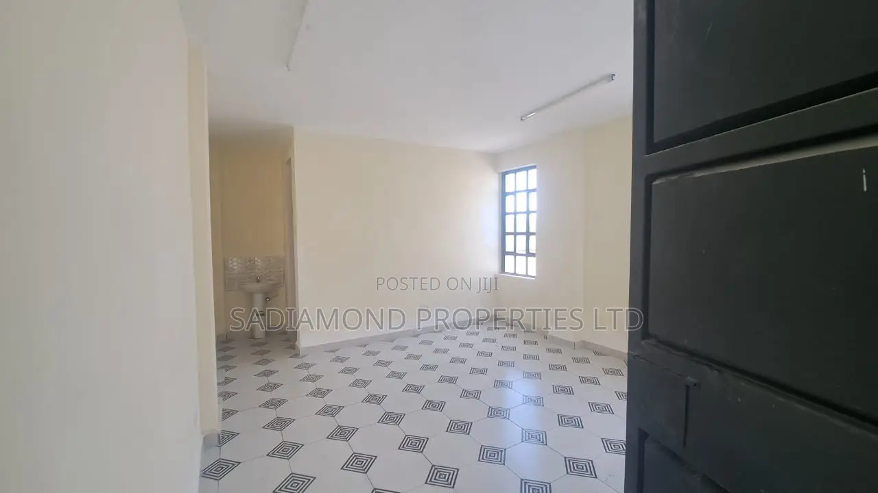 Spacious 5,000 SQFT Warehouse for Rent in Mlolongo